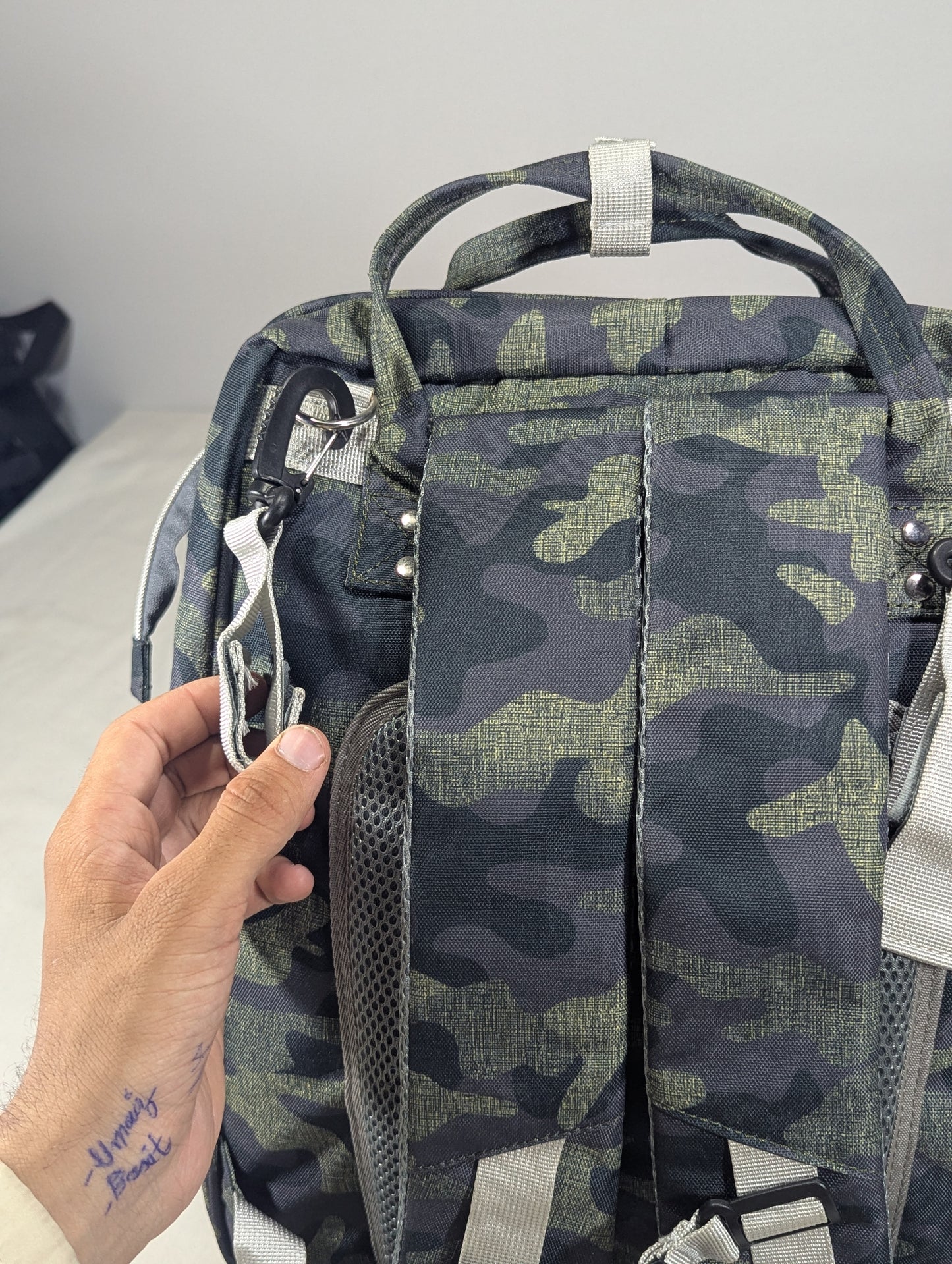 Camouflage baby diaper backpack with Baby bed