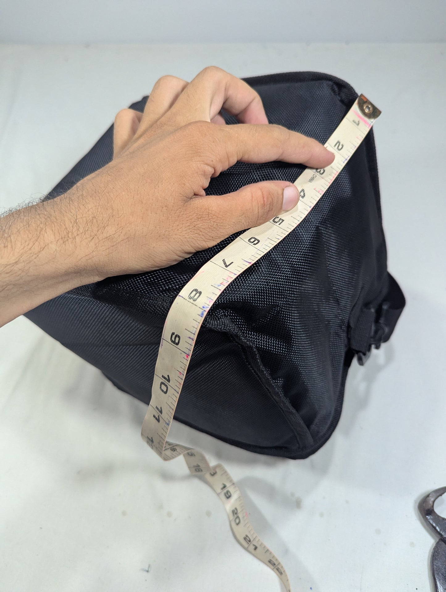 Portable drink carrier insulated bag