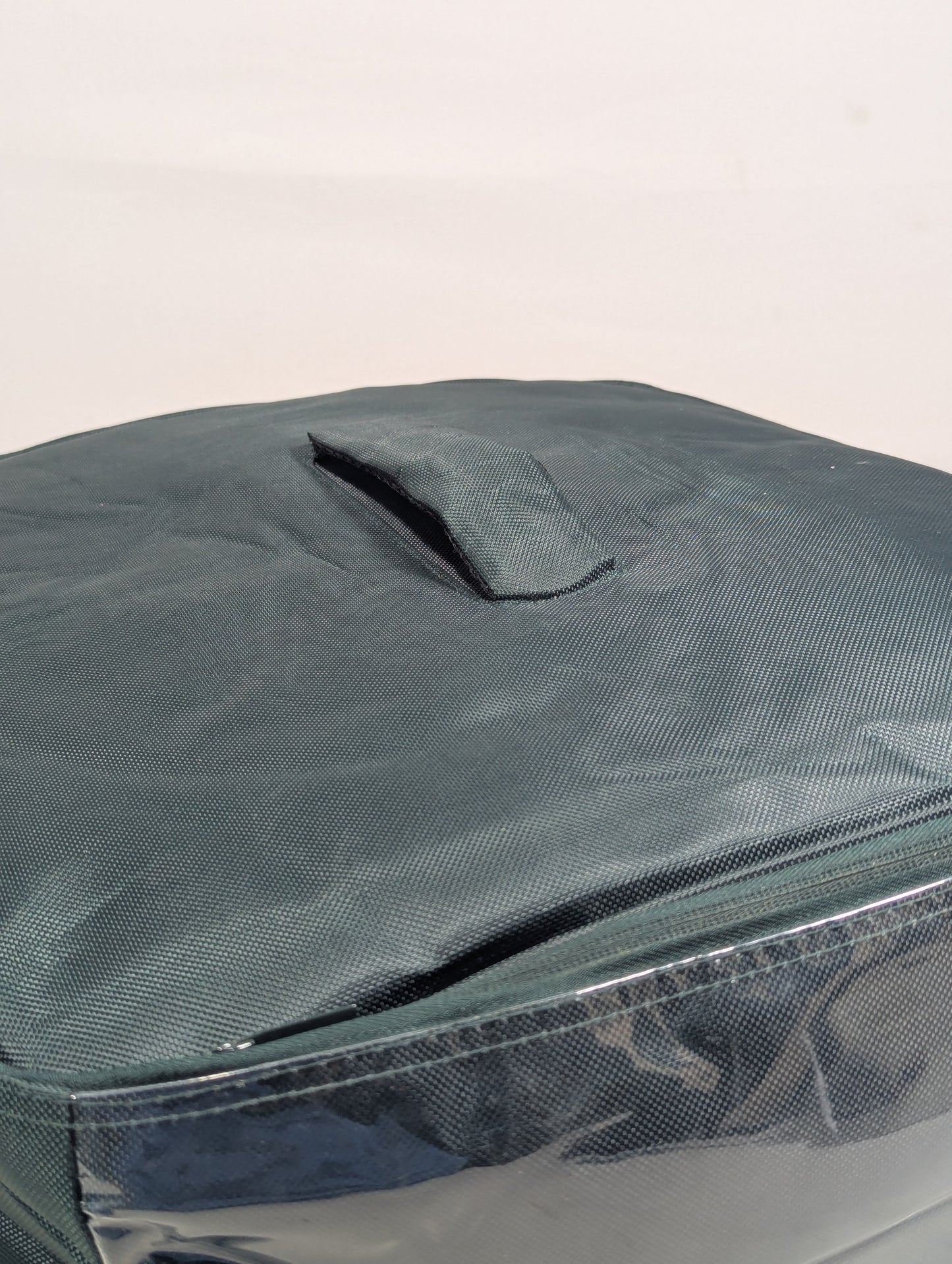 Preloved authentic ice pack ,cooler backpack