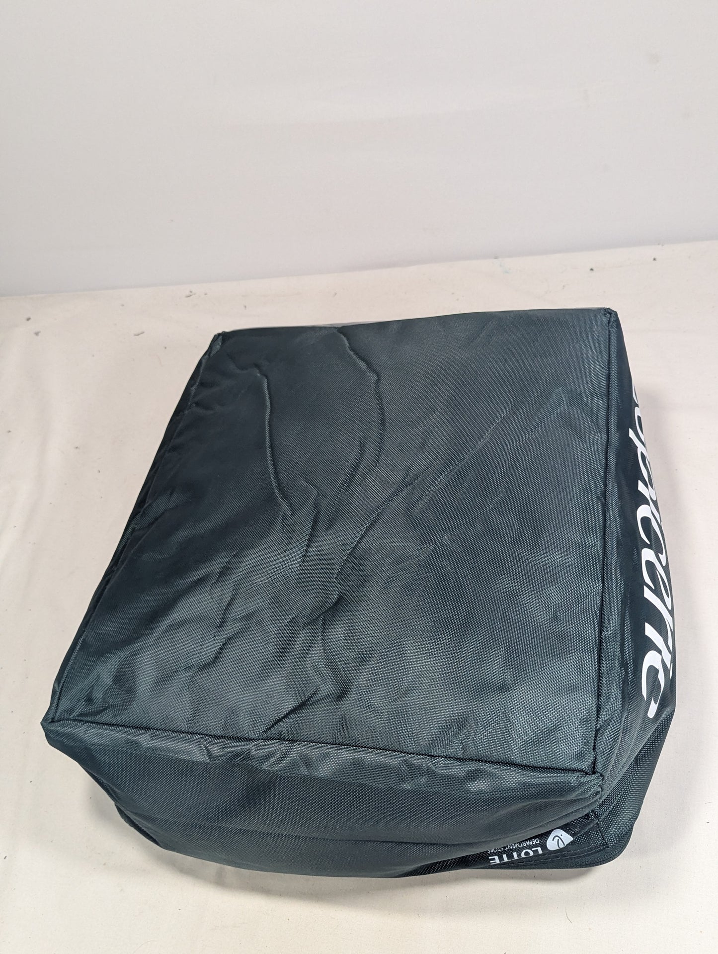 Preloved authentic ice pack ,cooler backpack