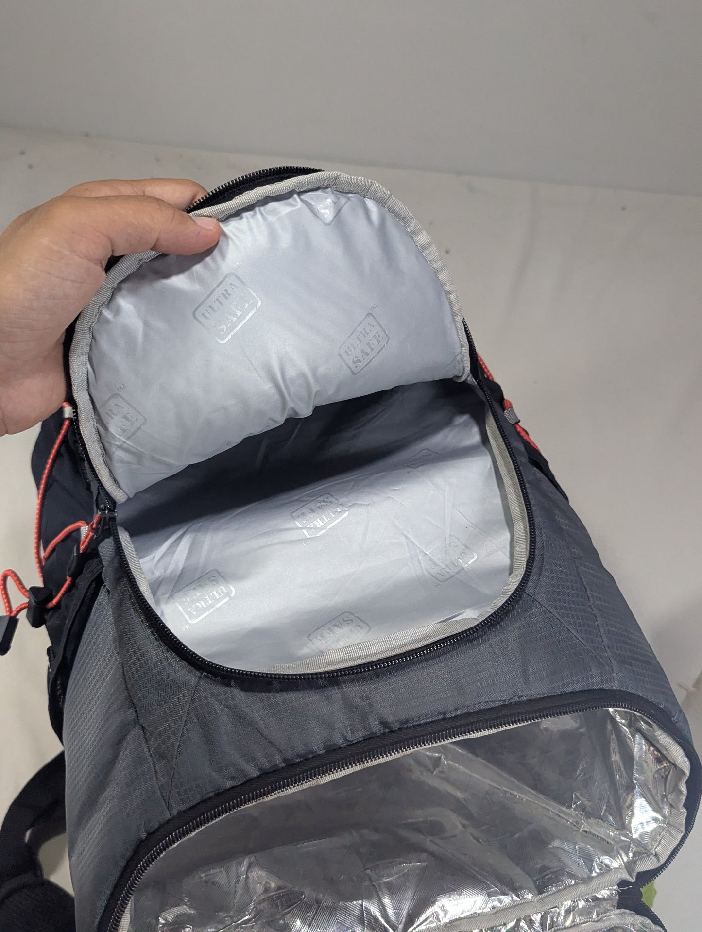 Arctic zone USA lot cooler backpack, ice pack