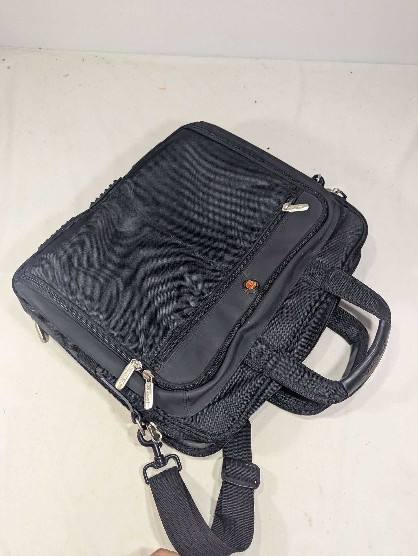 Targus authentic bag
