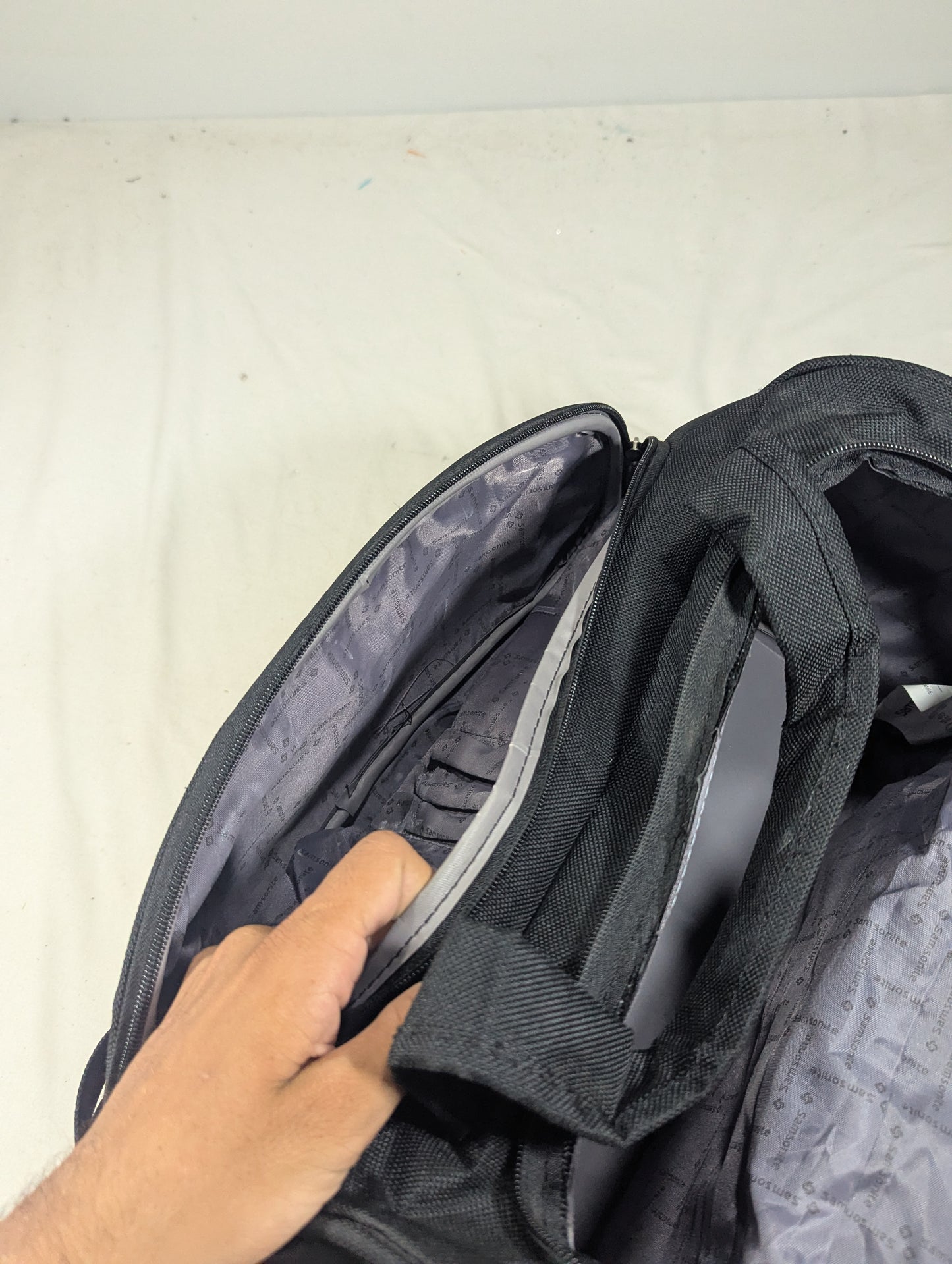Samsonite authentic bag, day pack bag