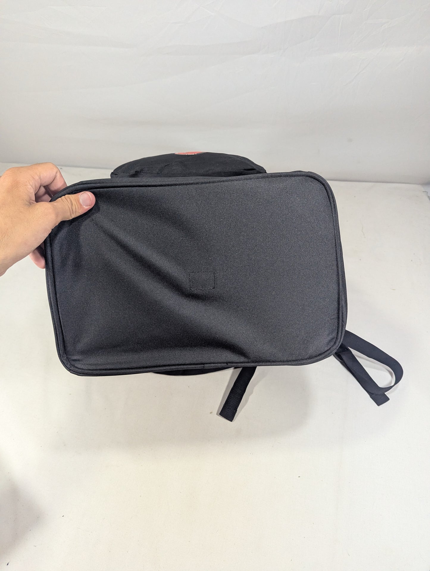 Gym backpack with separate shoes portio