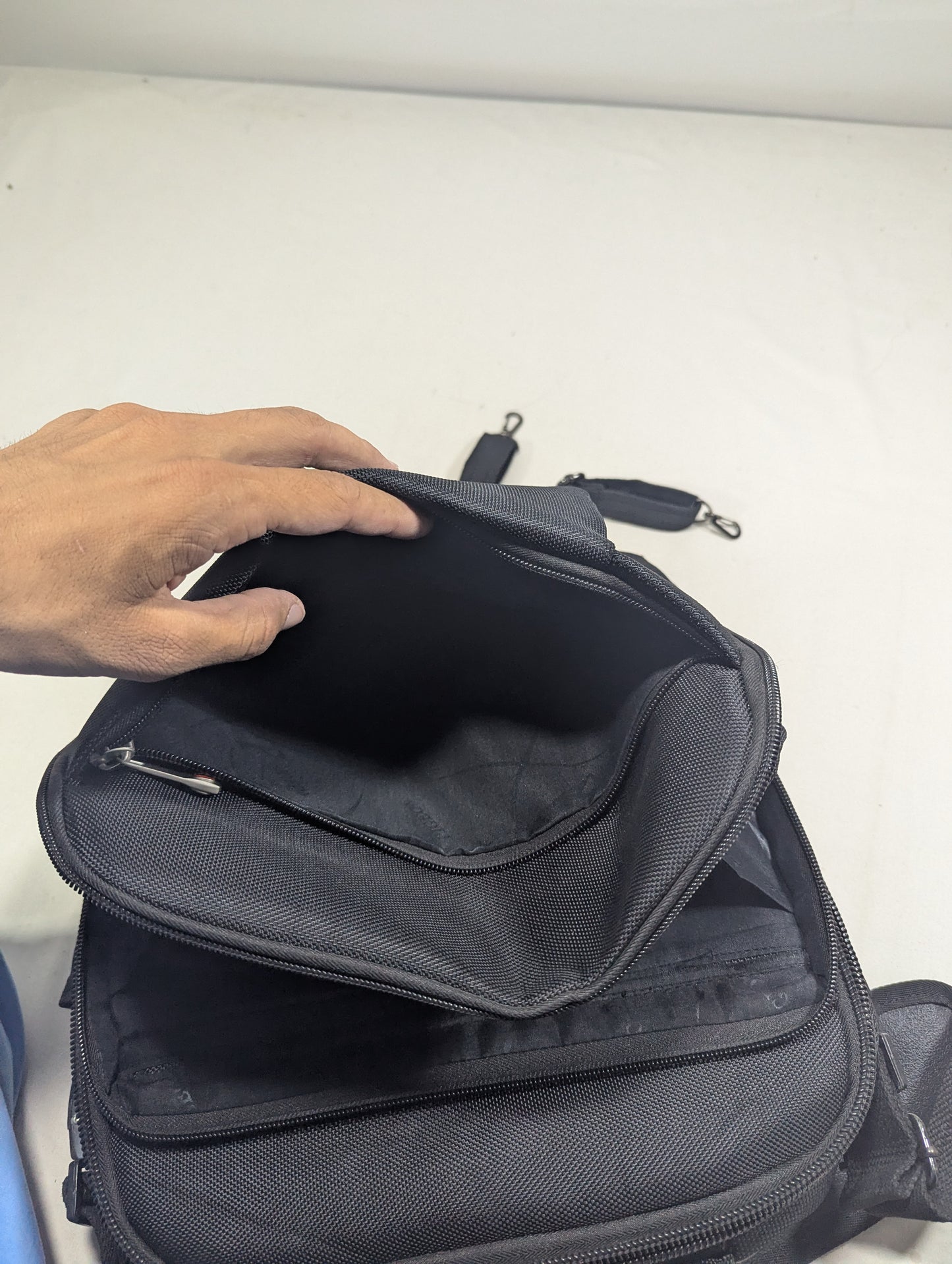 Cross body, shoulder bag