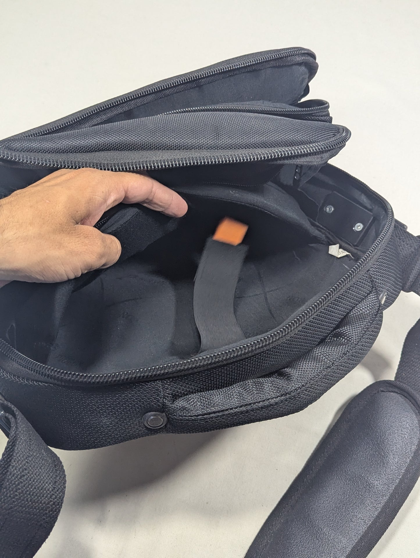 Cross body, shoulder bag