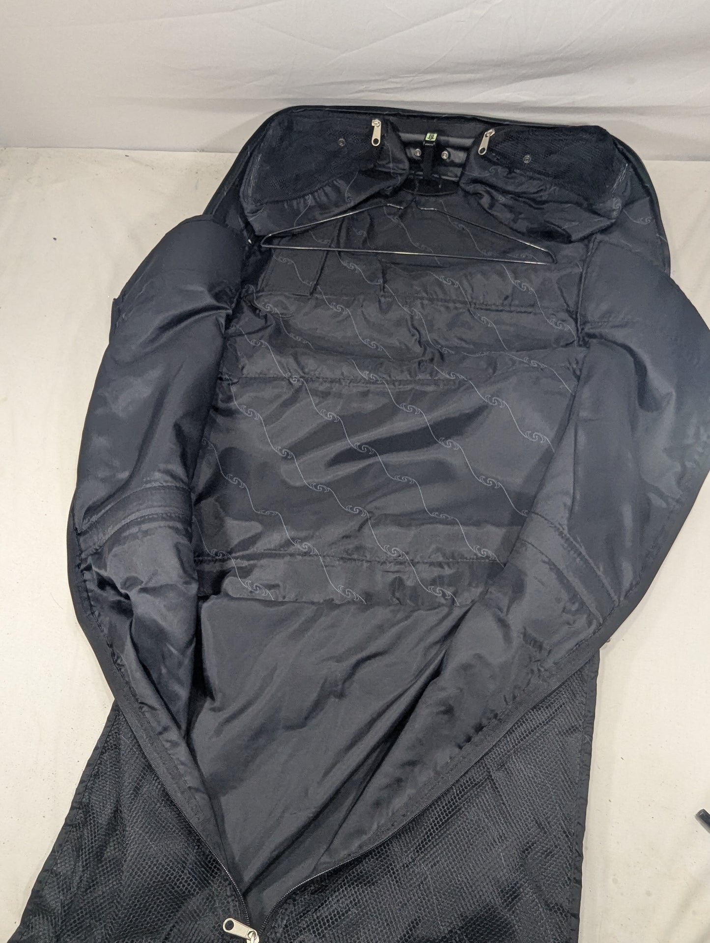 German lot Stylish suit cover bag