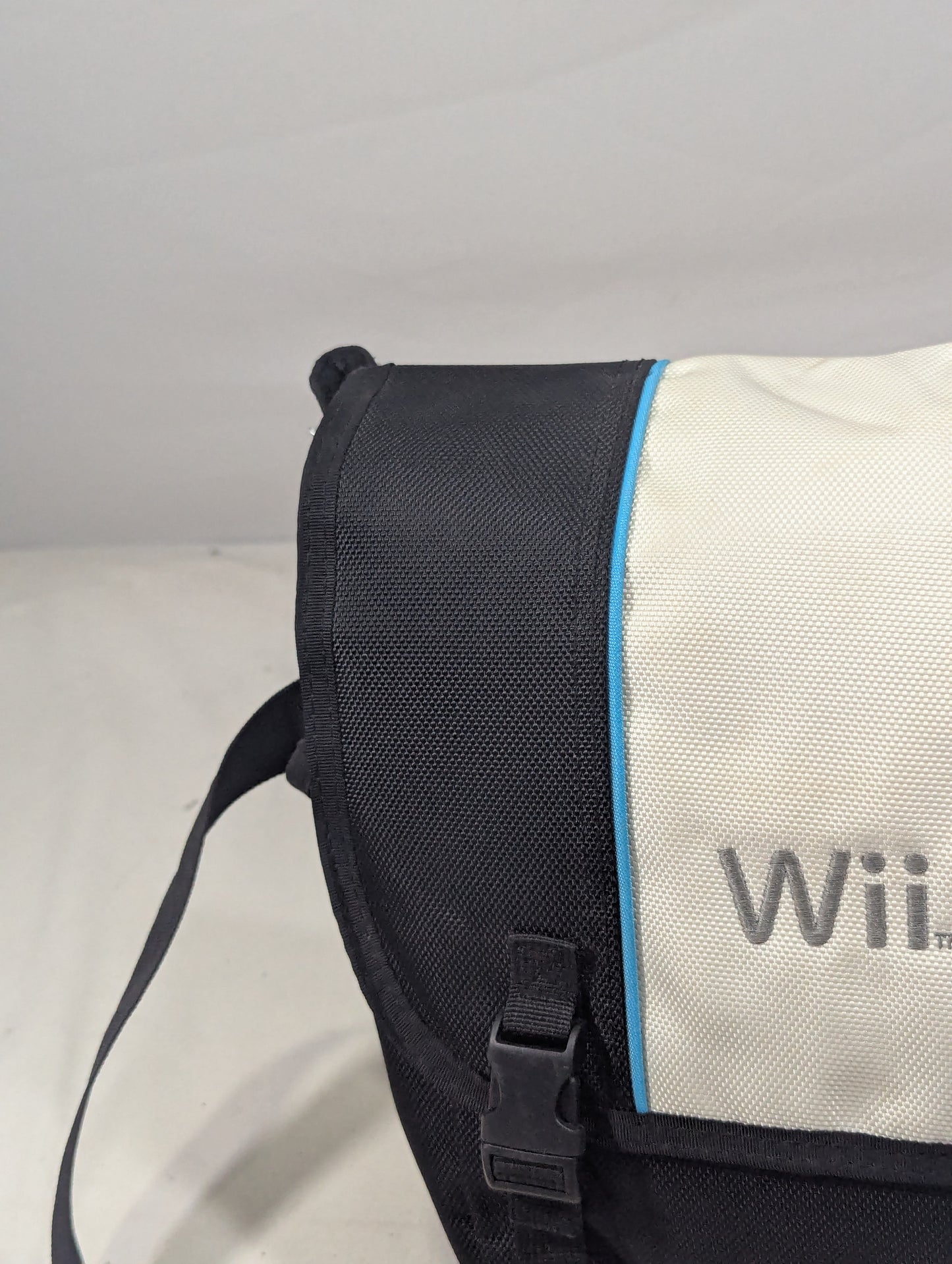 WII messenger bag