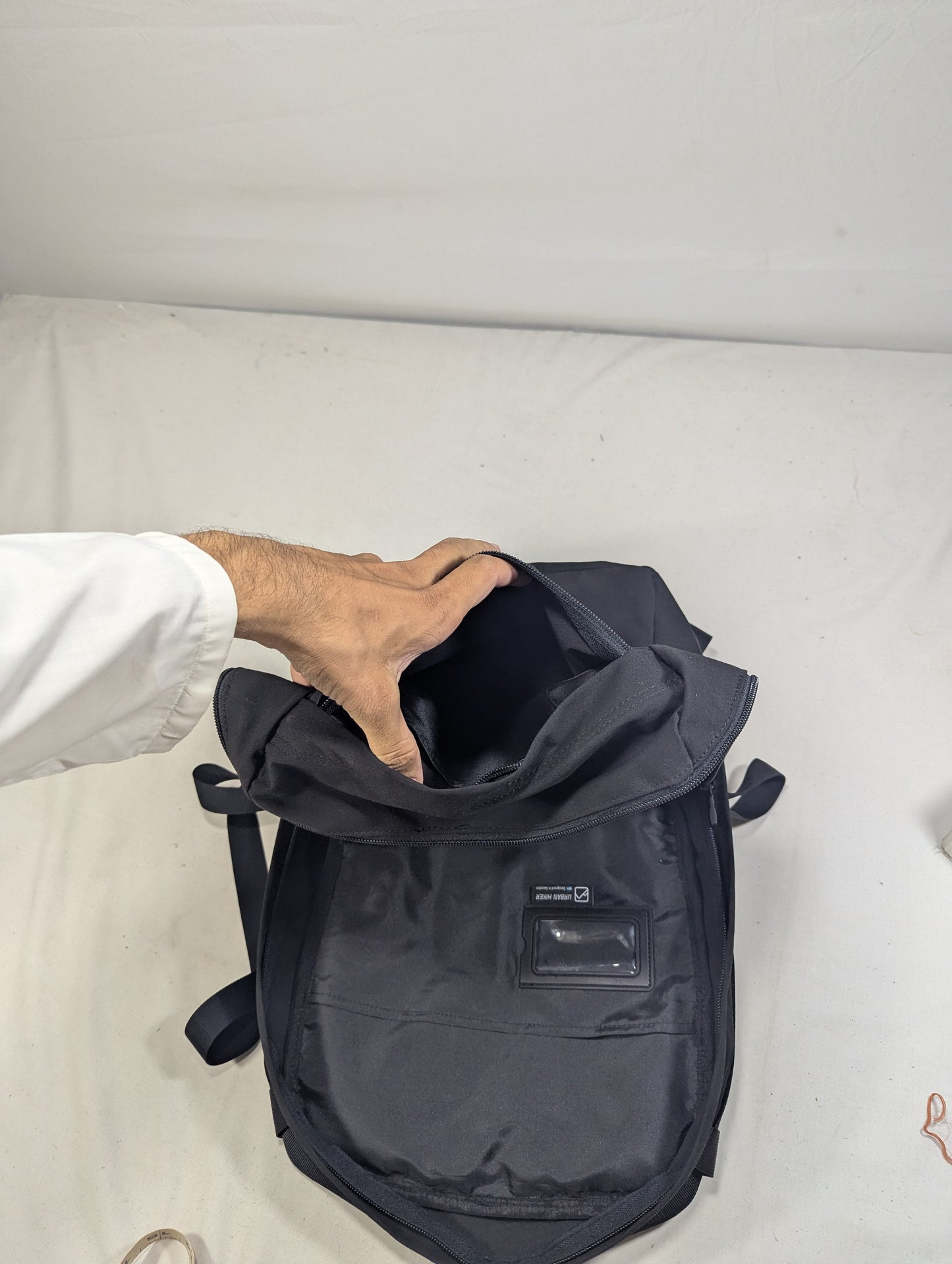Slim and smart laptop backpack