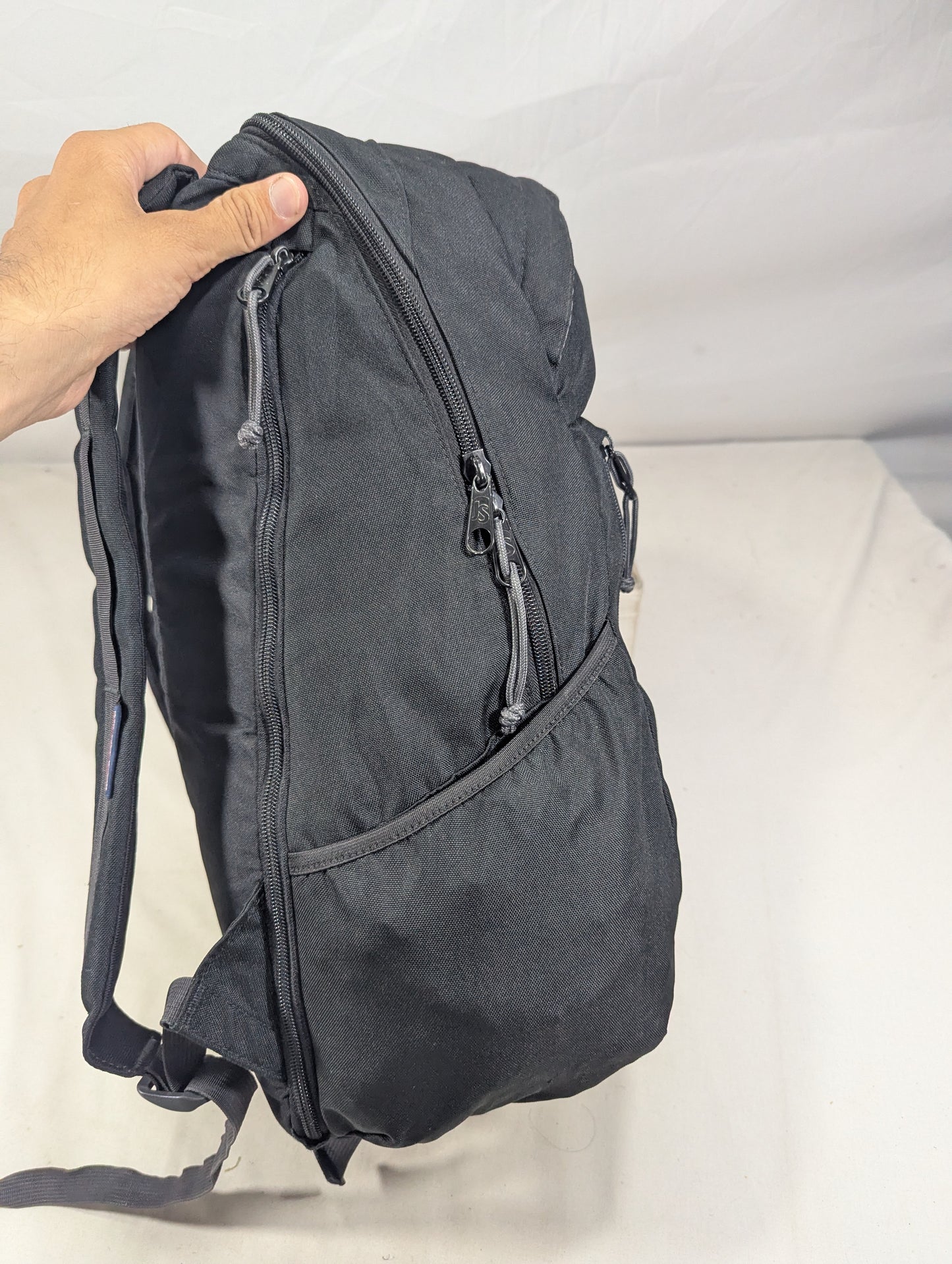 Jan sport black color backpack