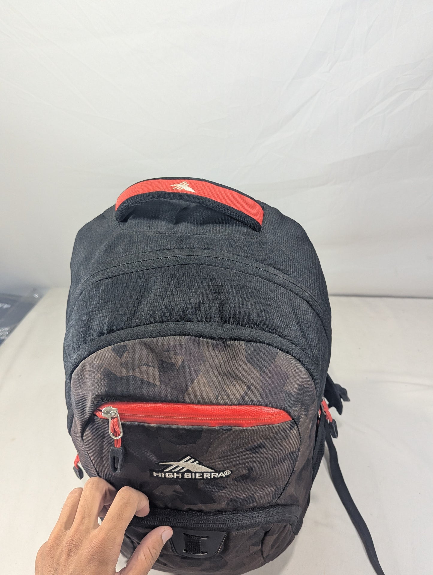 High Sierra authentic heavy duty backpack