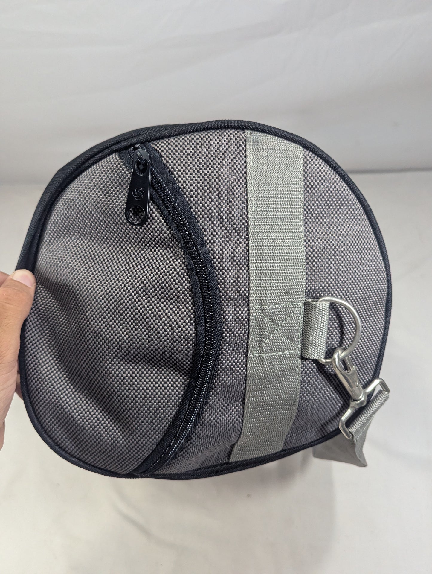 Samsonite authentic original duffle bag