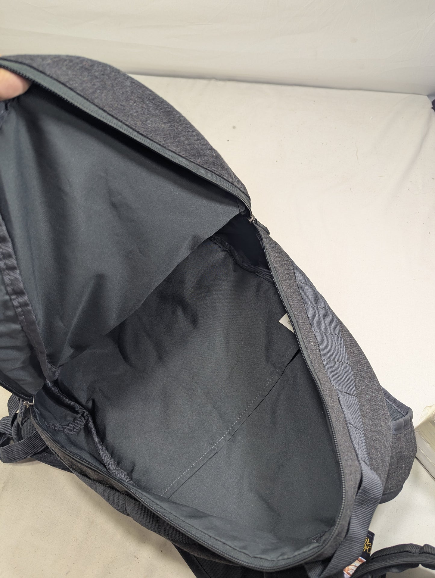 Thinkpad authentic backpack