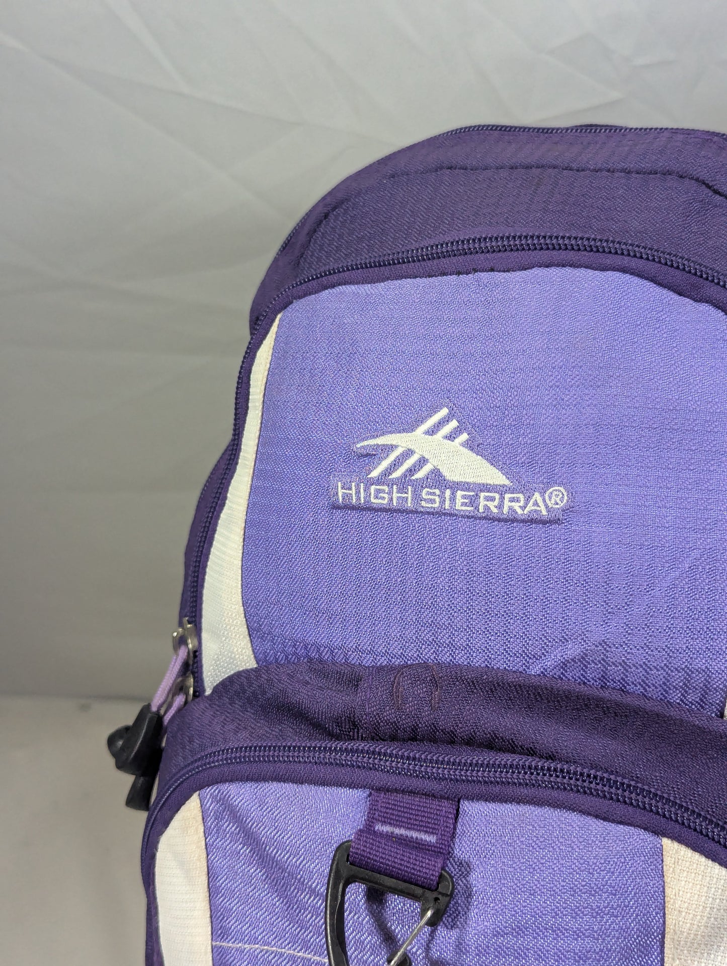 High Sierra attractive color heavy load school college backpack