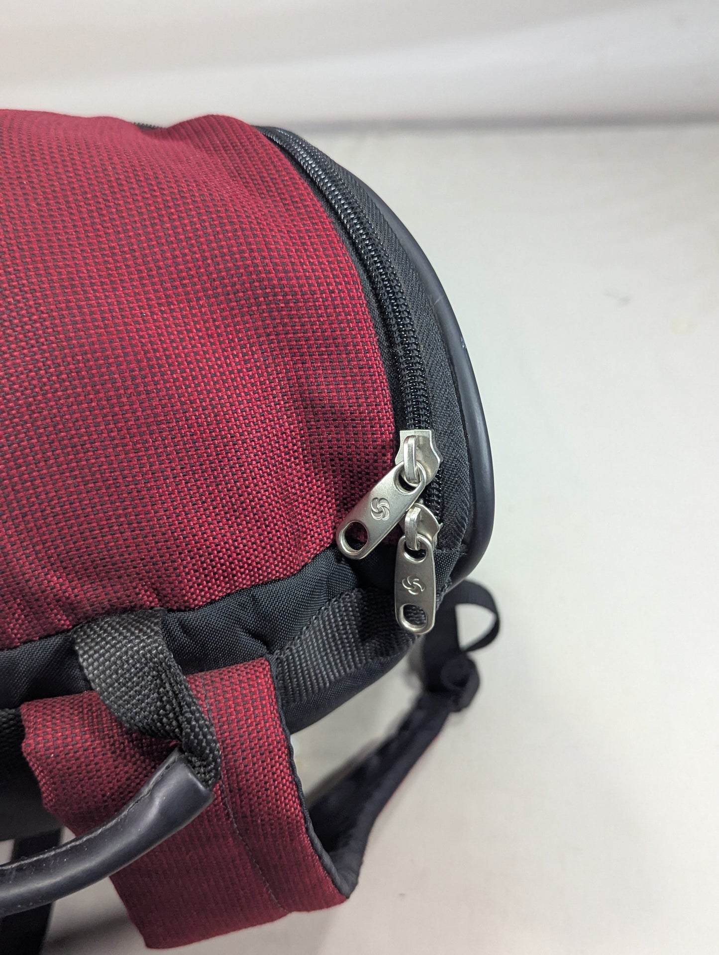 Samsonite π― authentic backpack