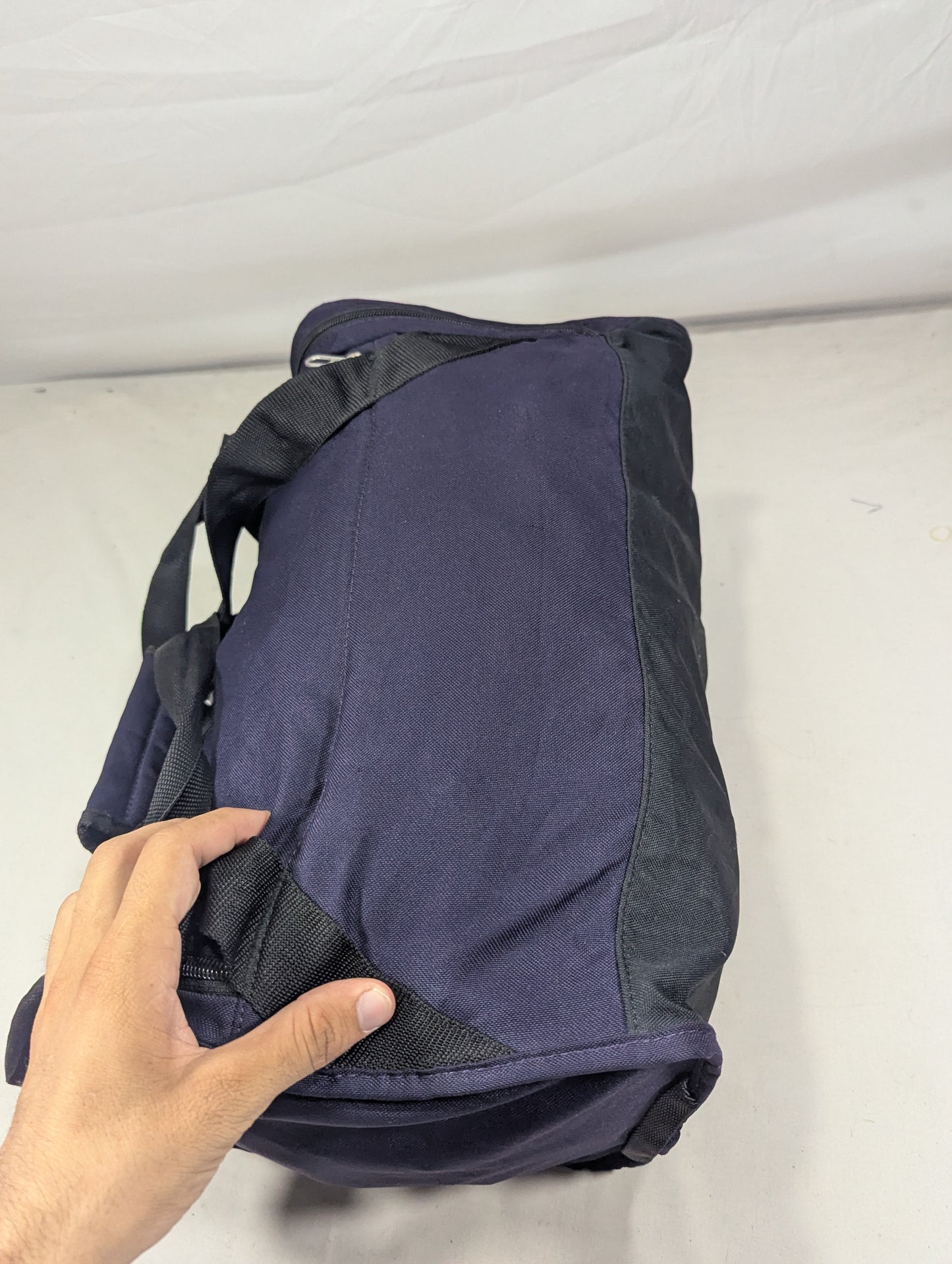 Light weight with separate shoes portion authentic Nike bag, gym bag