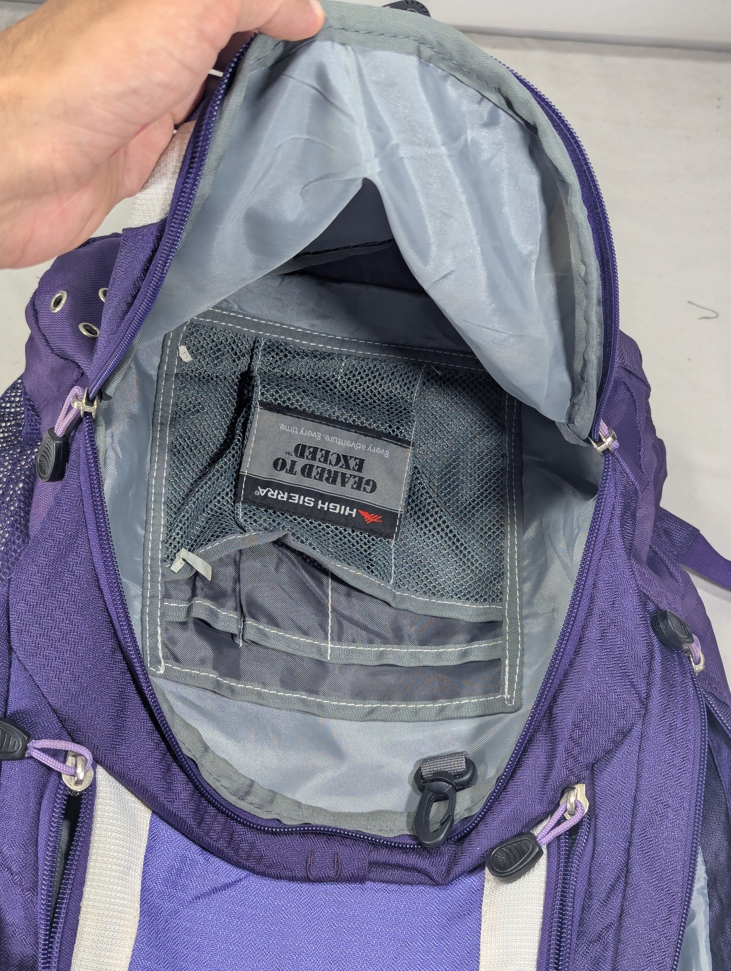 High Sierra attractive color heavy load school college backpack
