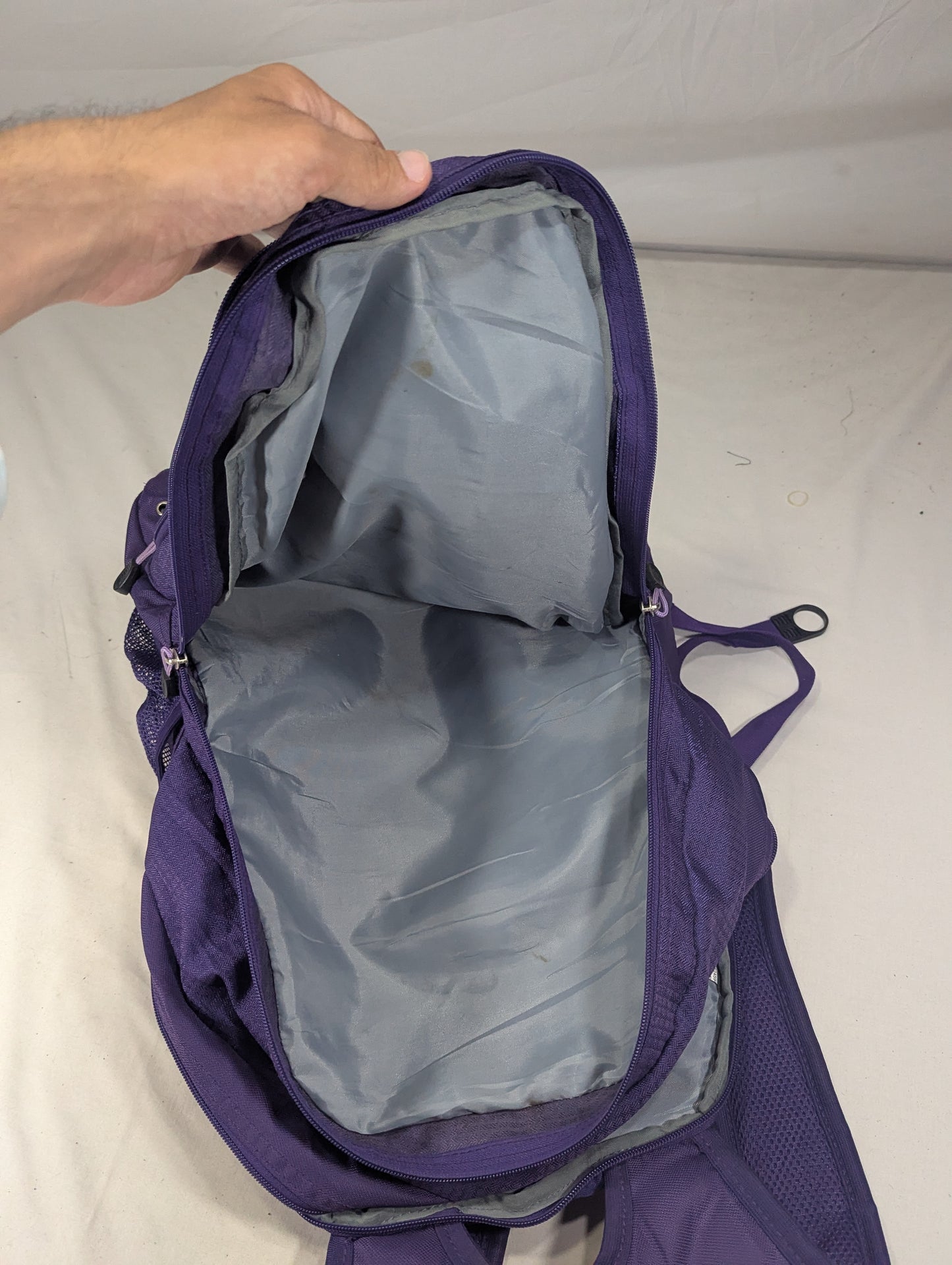 High Sierra attractive color heavy load school college backpack