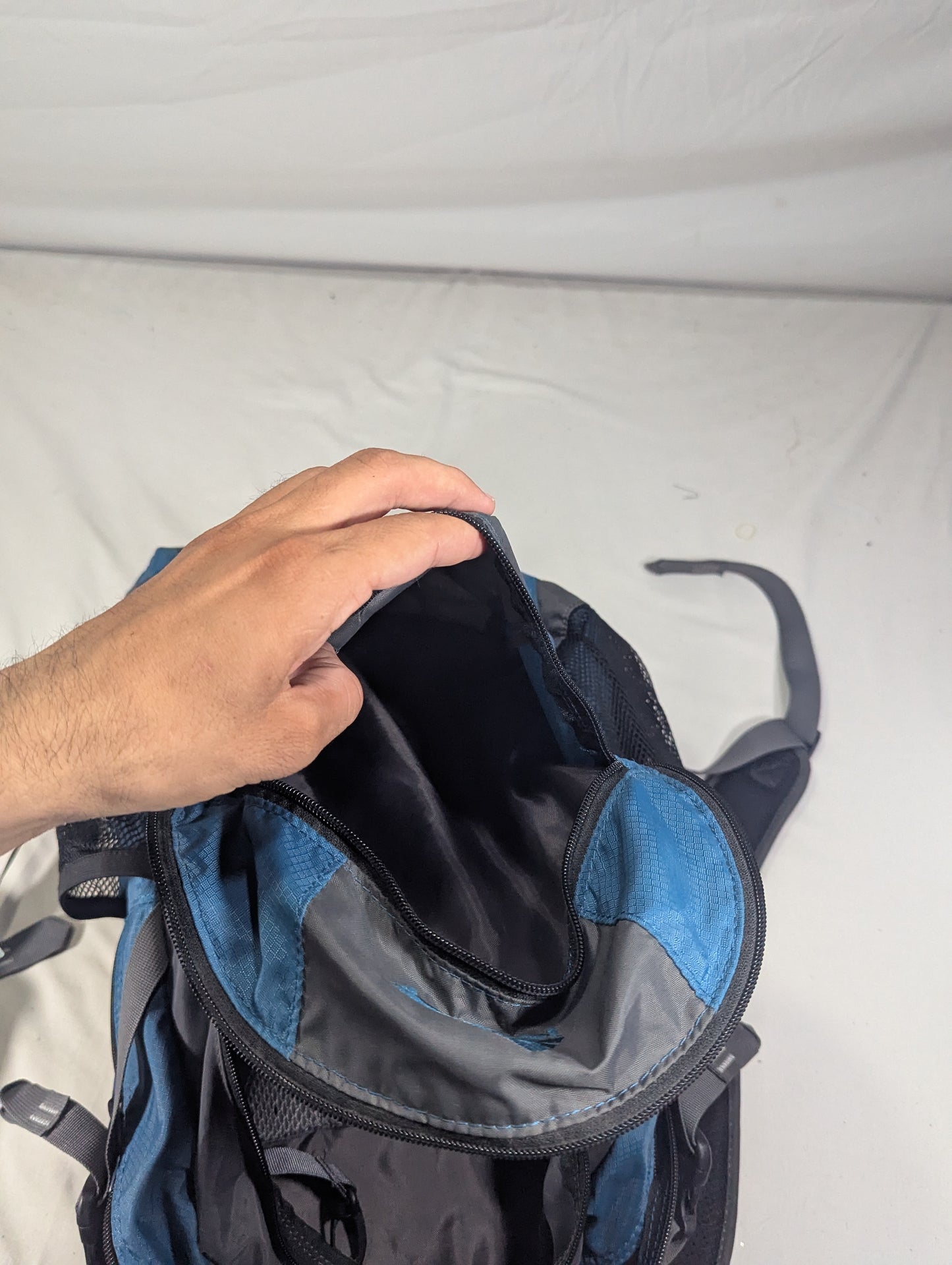 KELTY brand authentic traveling backpack
