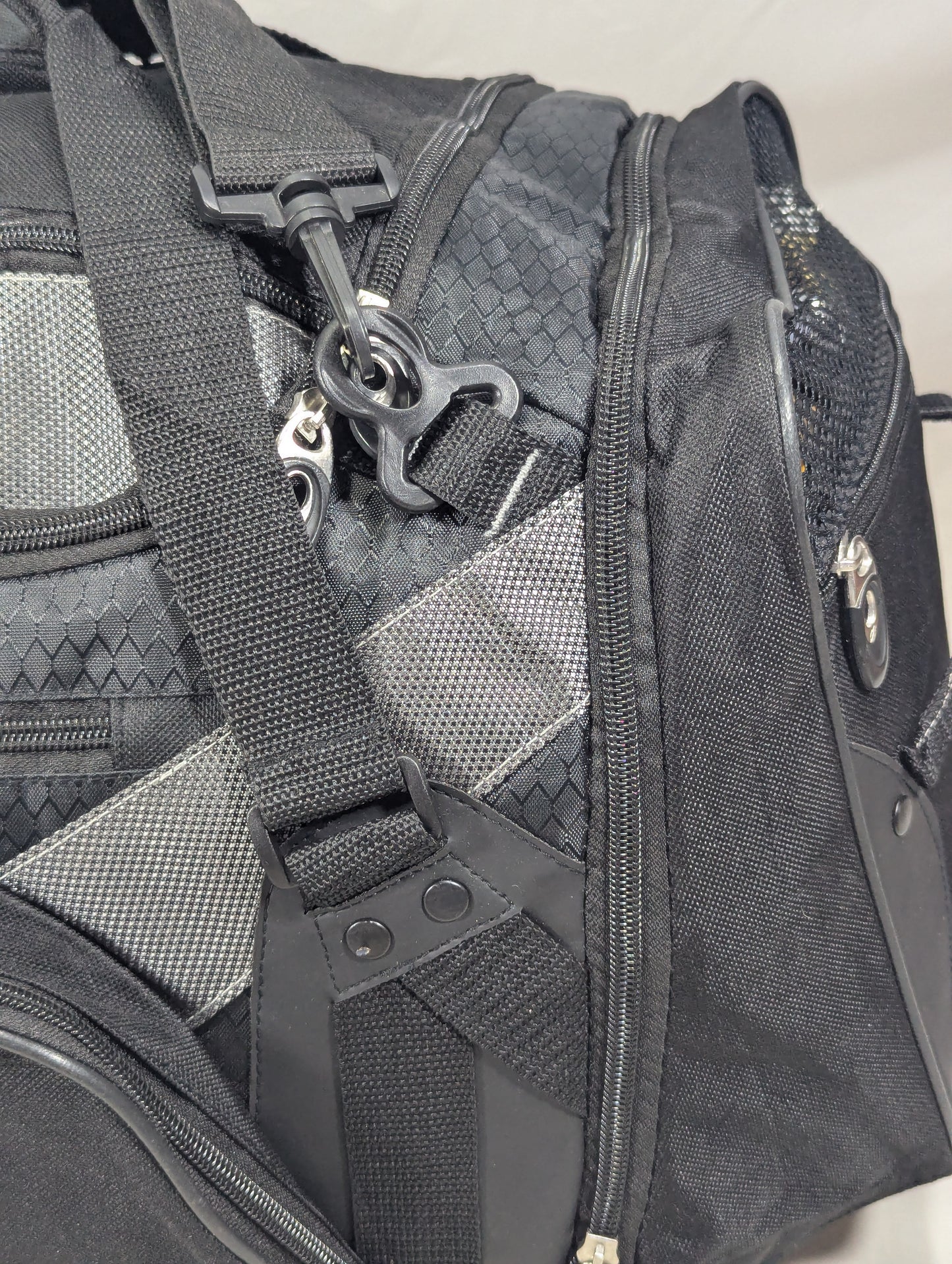 Lifetime guaranteed bag, with separate shoes portion