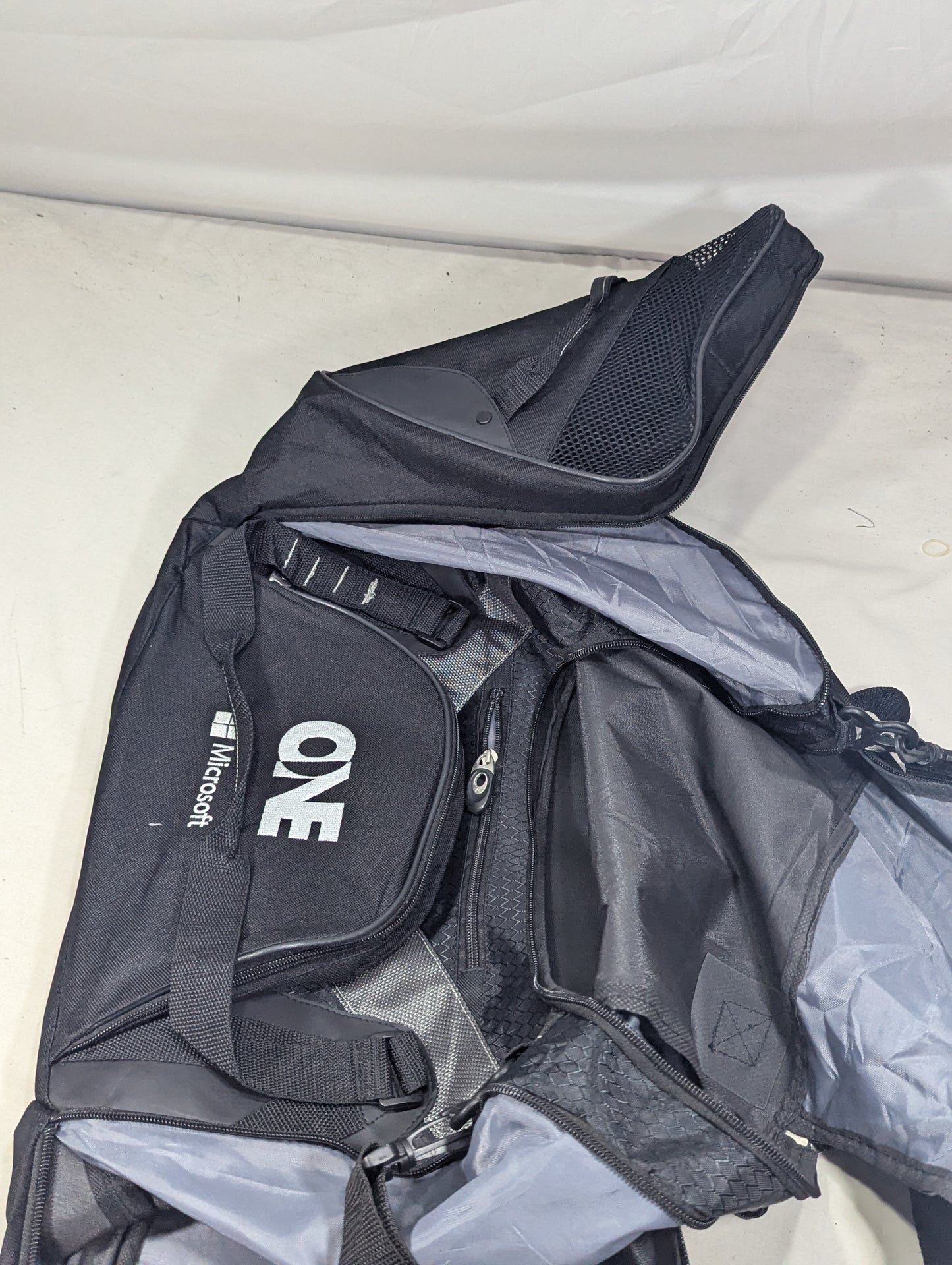 Lifetime guaranteed bag, with separate shoes portion