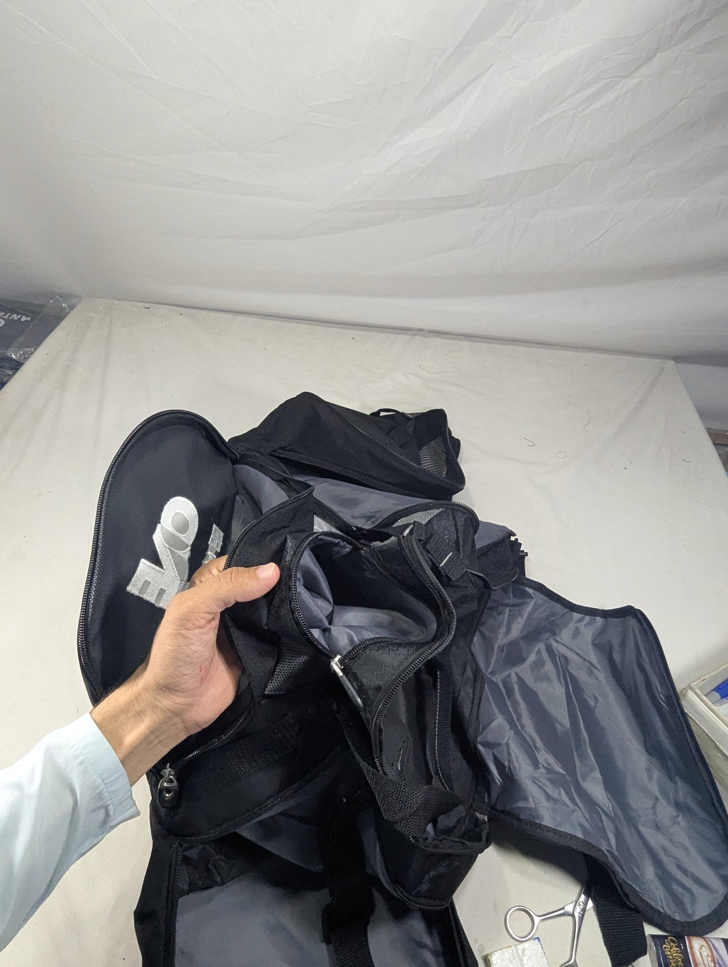 Lifetime guaranteed bag, with separate shoes portion