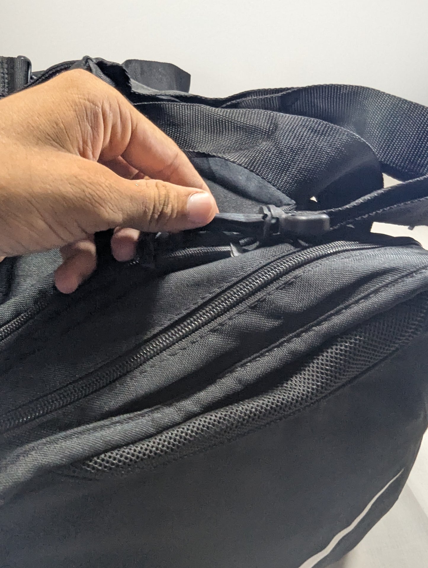 Nike Authentic bag with separate shoes portion for gym travelling purpose