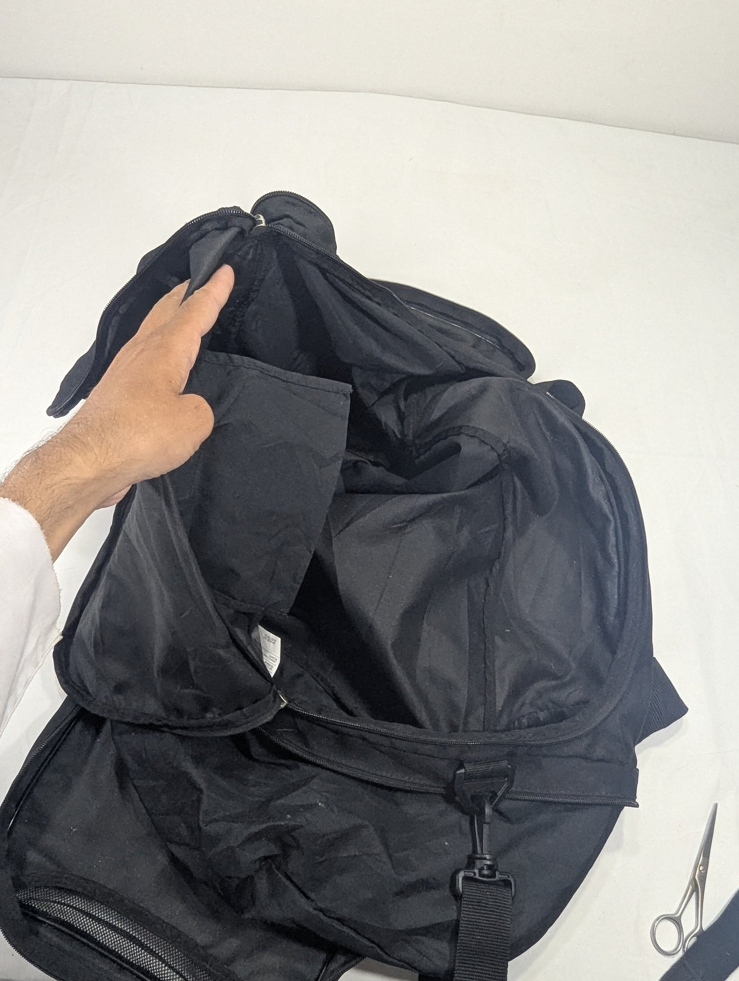 Nike Authentic bag with separate shoes portion for gym travelling purpose