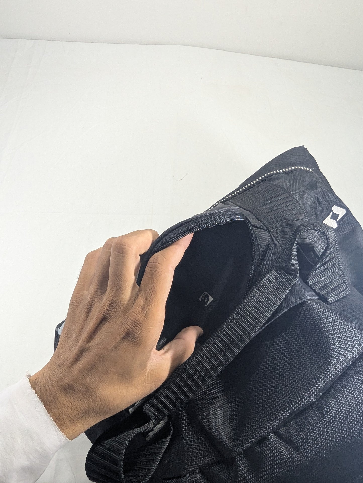 Nike Authentic bag with separate shoes portion for gym travelling purpose