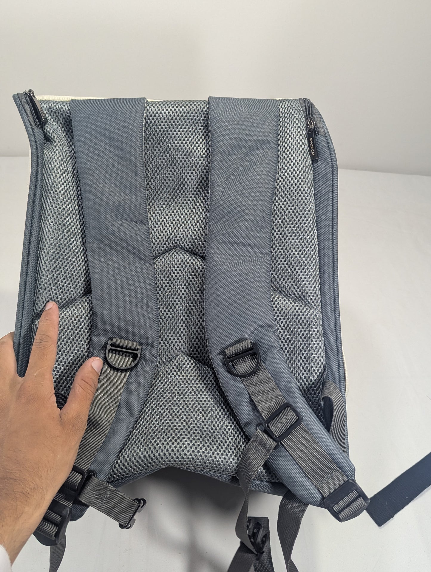 Pet backpack