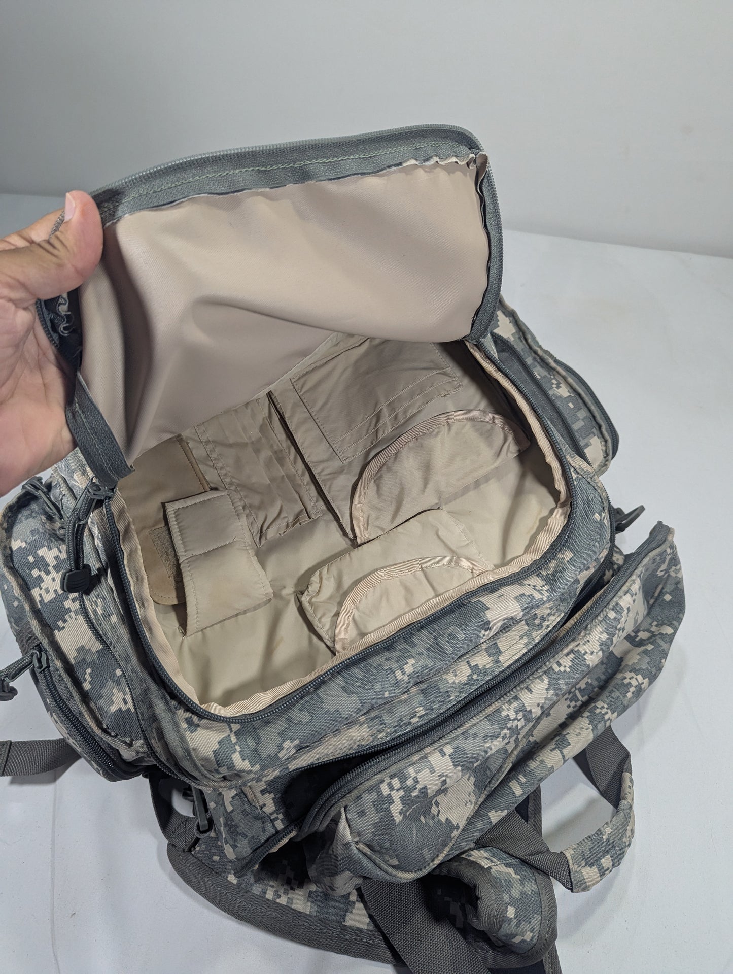 Military lot heavy duty backpack