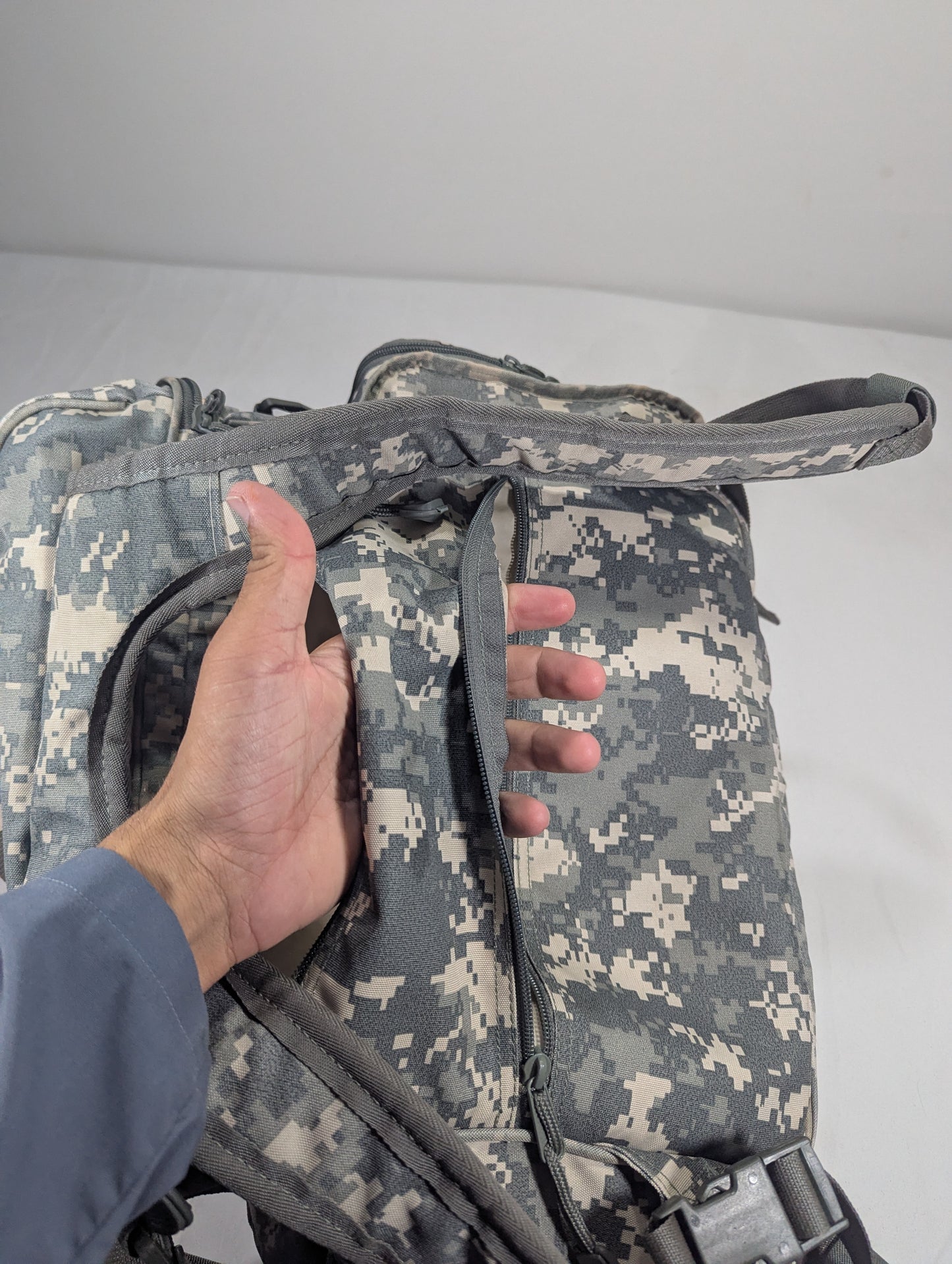 Military lot heavy duty backpack