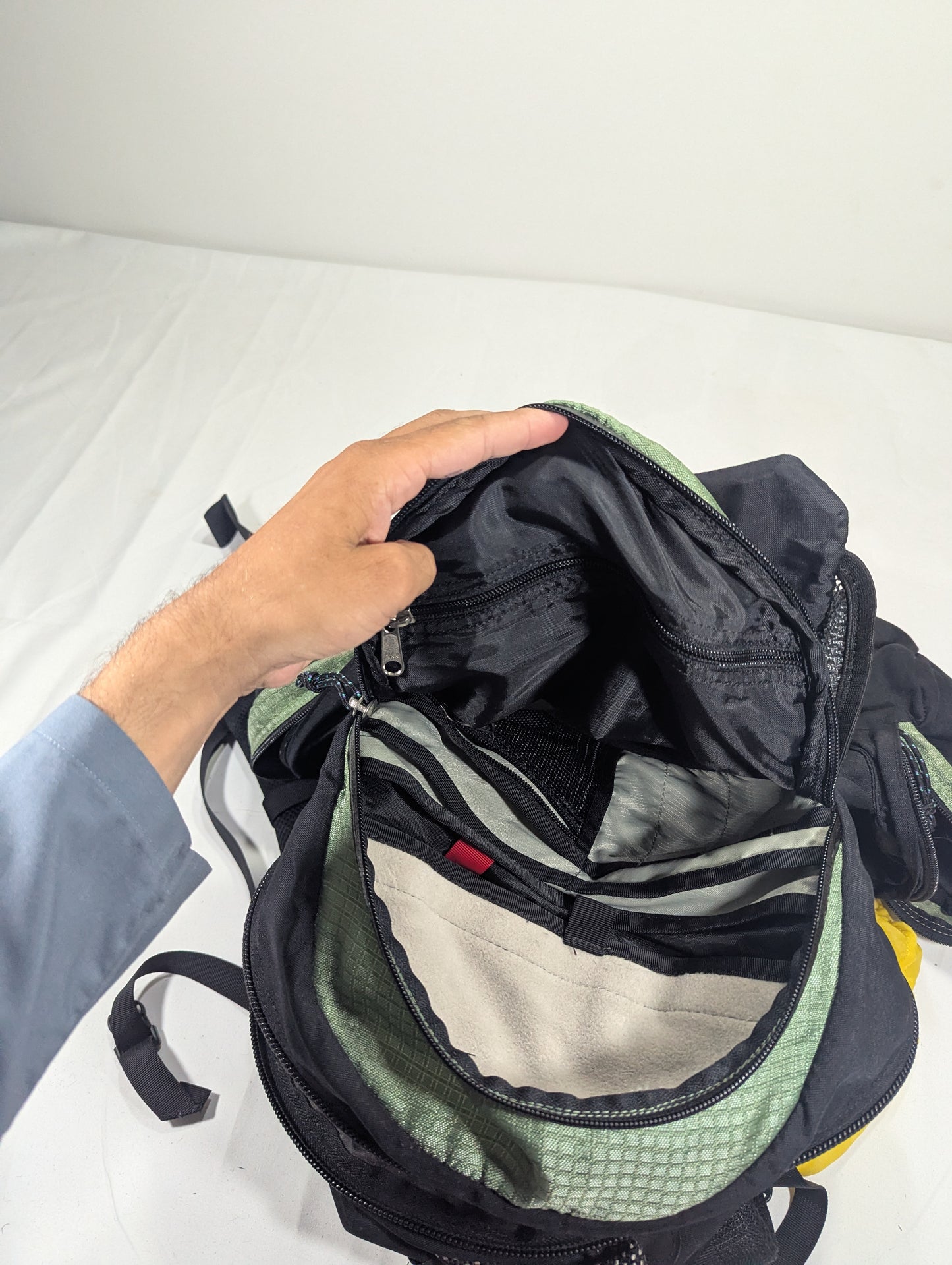 Preloved hiking tourist Backpack