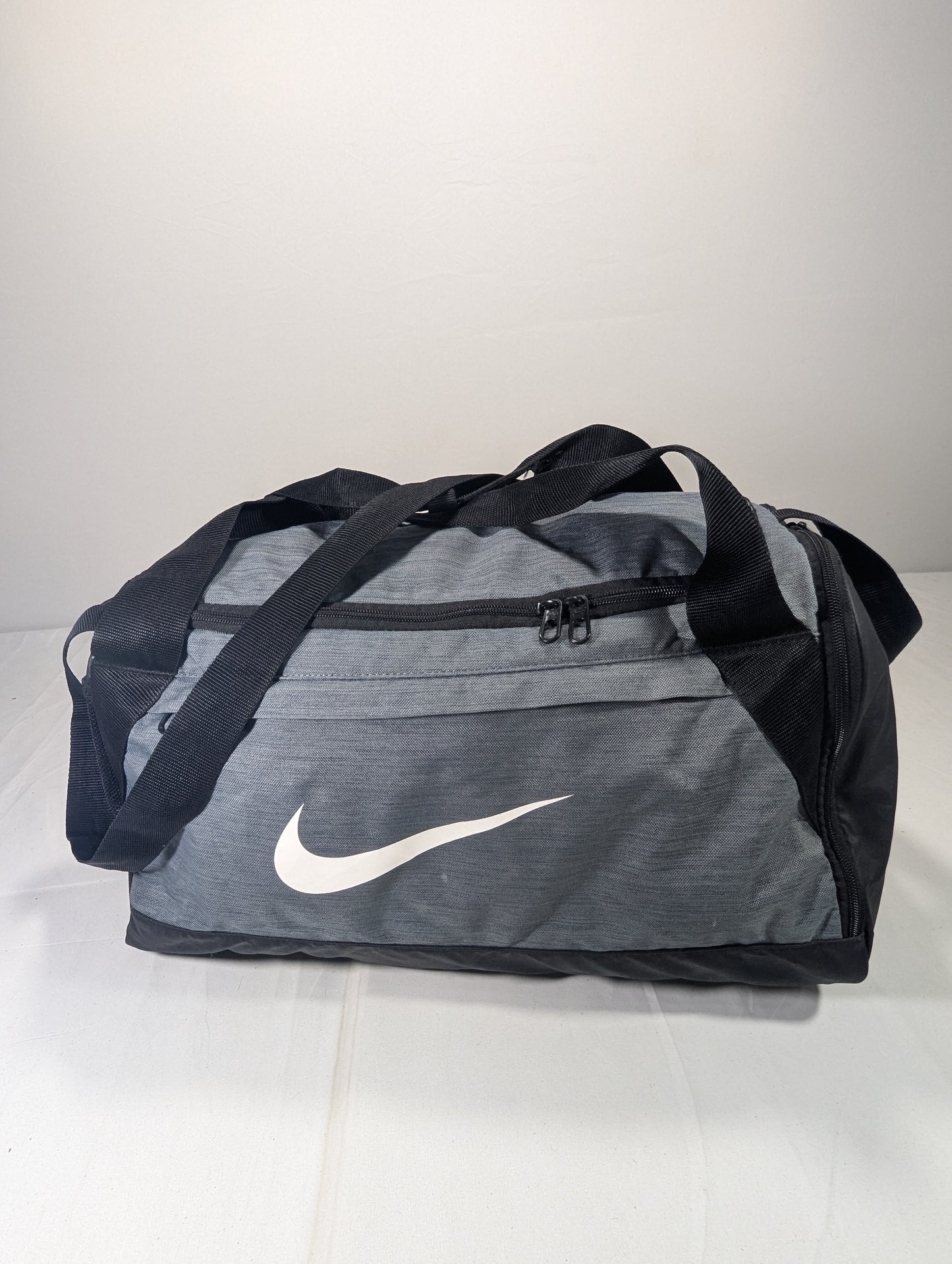 Nike bag with separate shoes portion
