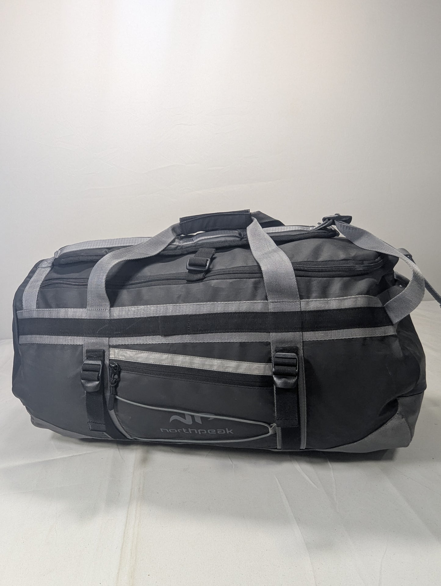 60L 2 in 1 backpack and bag