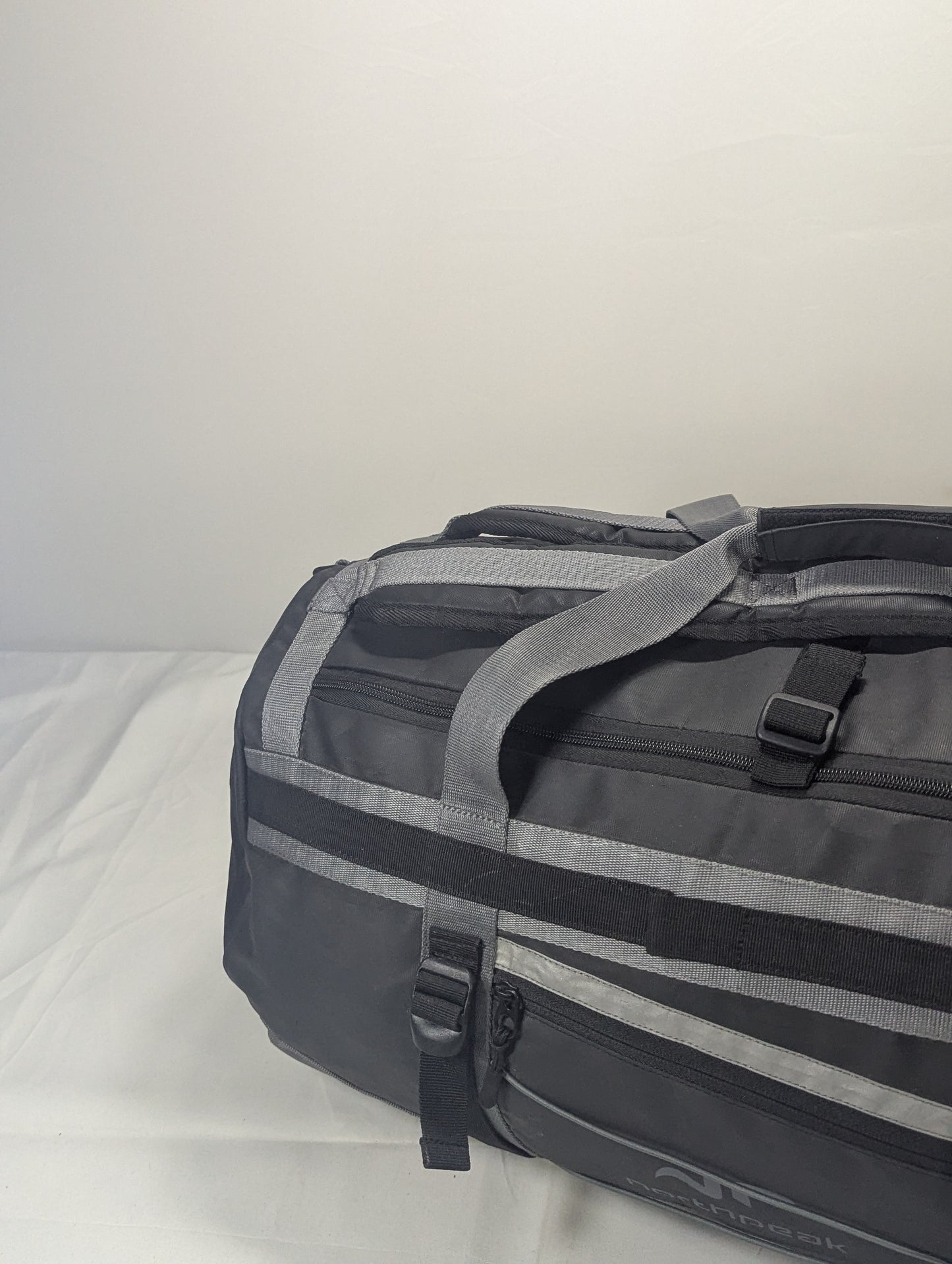60L 2 in 1 backpack and bag