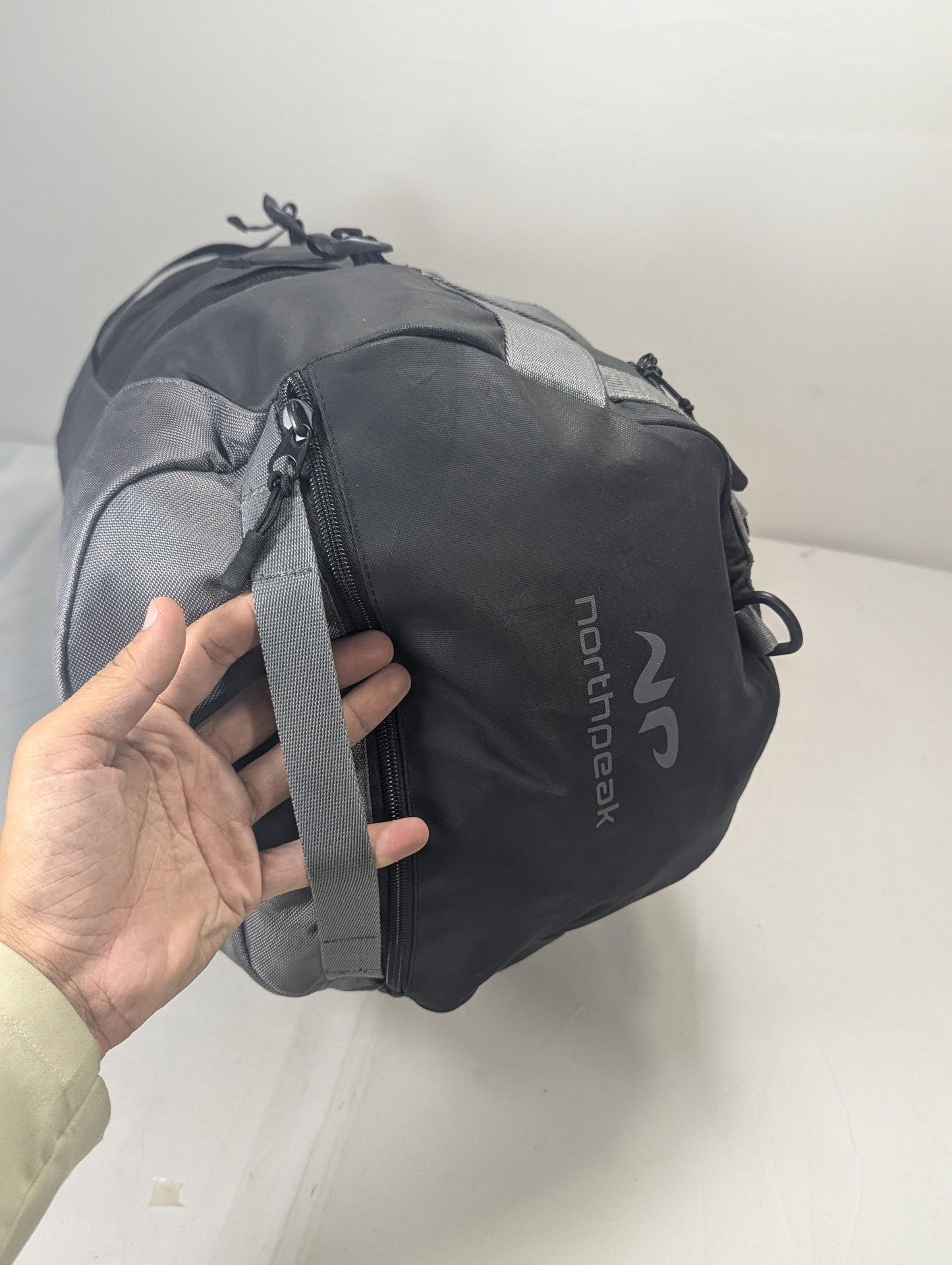 60L 2 in 1 backpack and bag