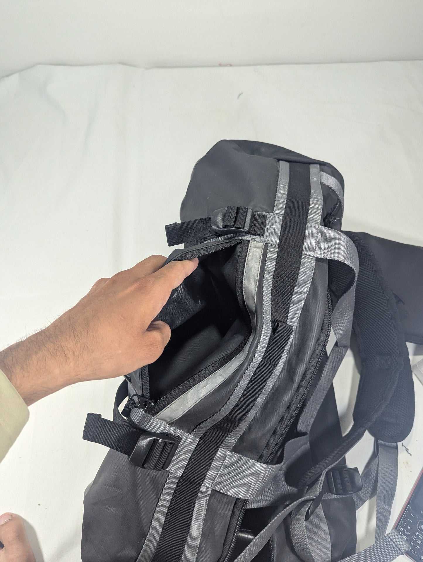 60L 2 in 1 backpack and bag