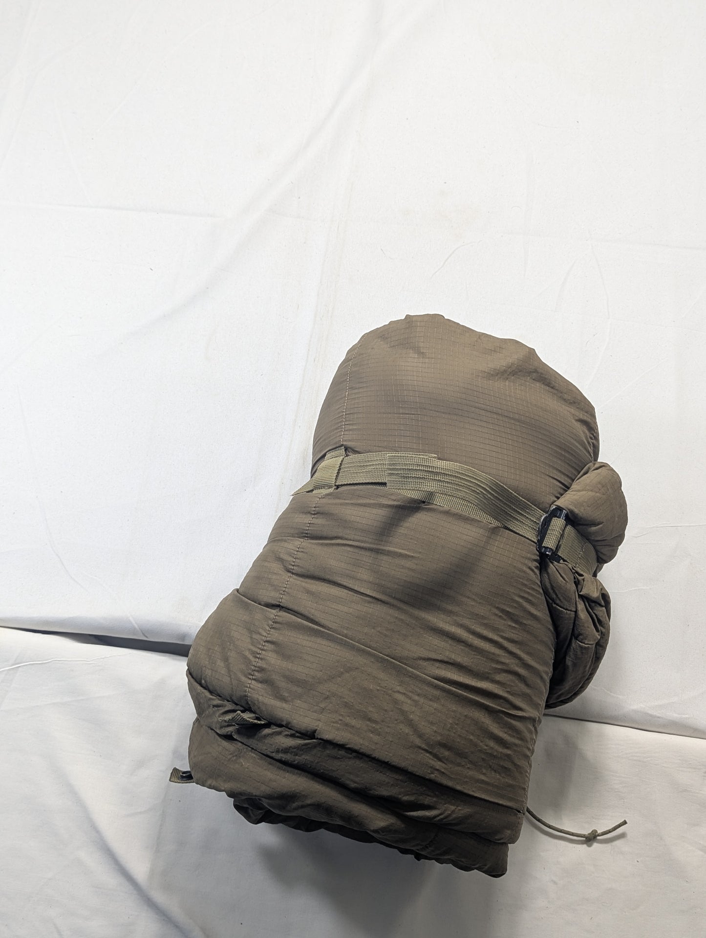 Preloved Military lot sleeping bag Sb87