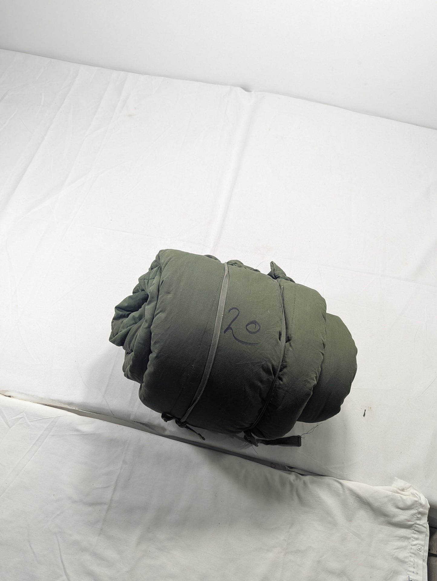 Preloved Military lot sleeping bag Sb20