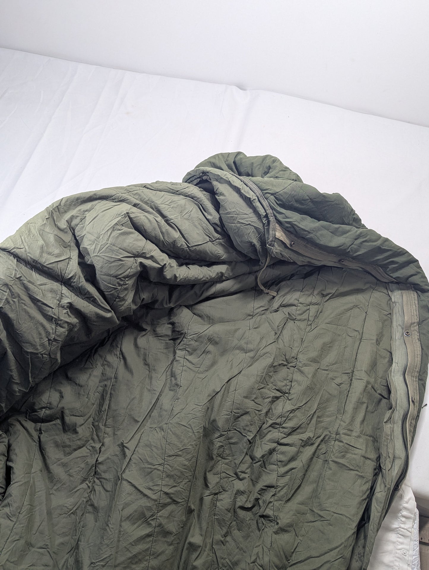 Preloved Military lot sleeping bag Sb20