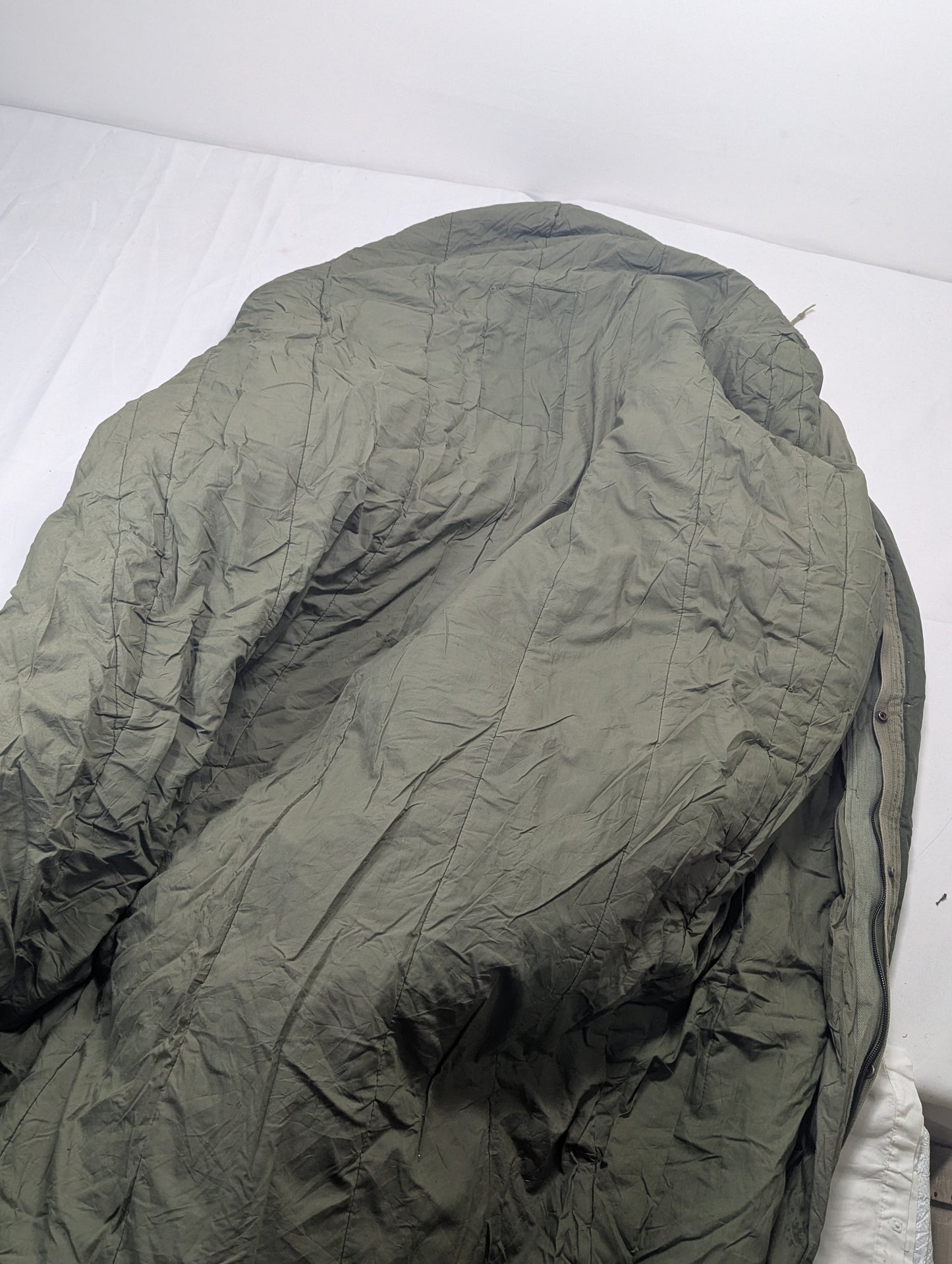 Preloved Military lot sleeping bag Sb20