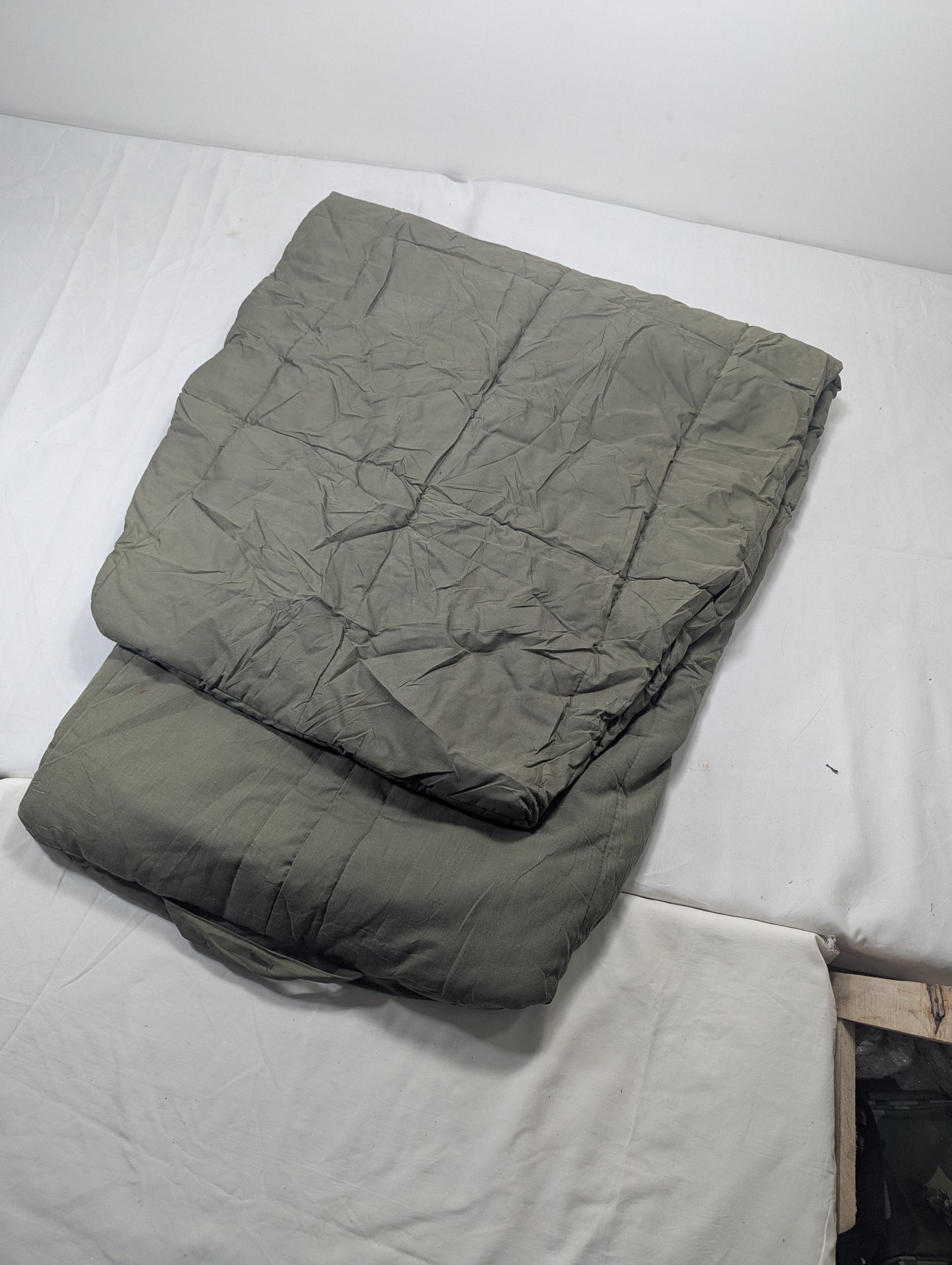 Preloved Military lot sleeping bag Sb28