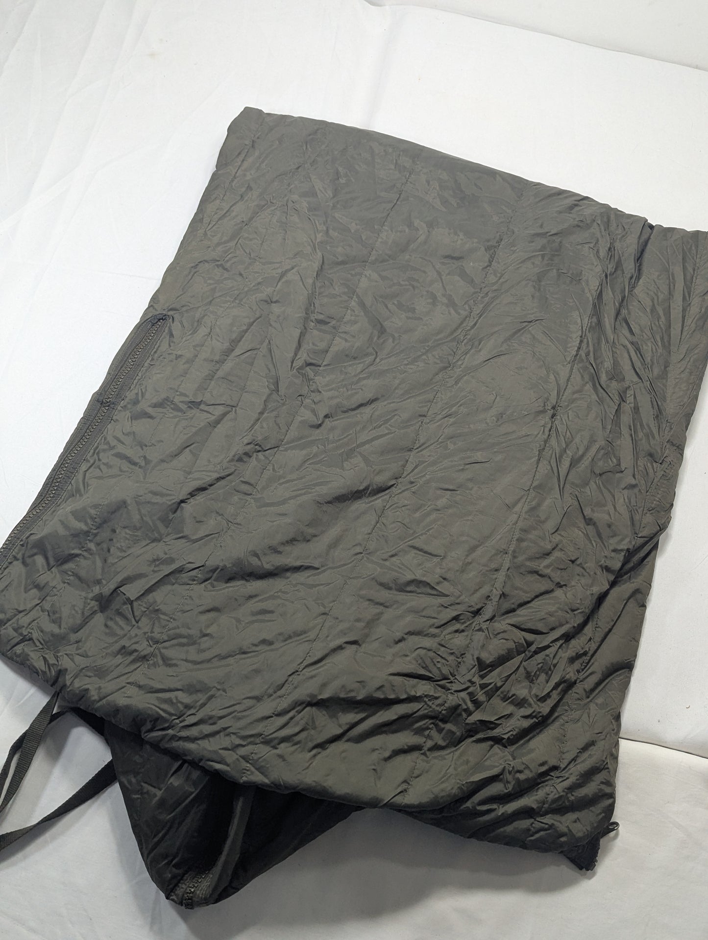 Preloved Military lot sleeping bag Sb24