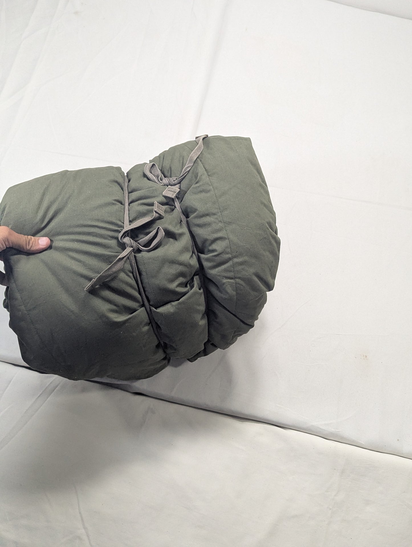 Preloved Military lot sleeping bag Sb8