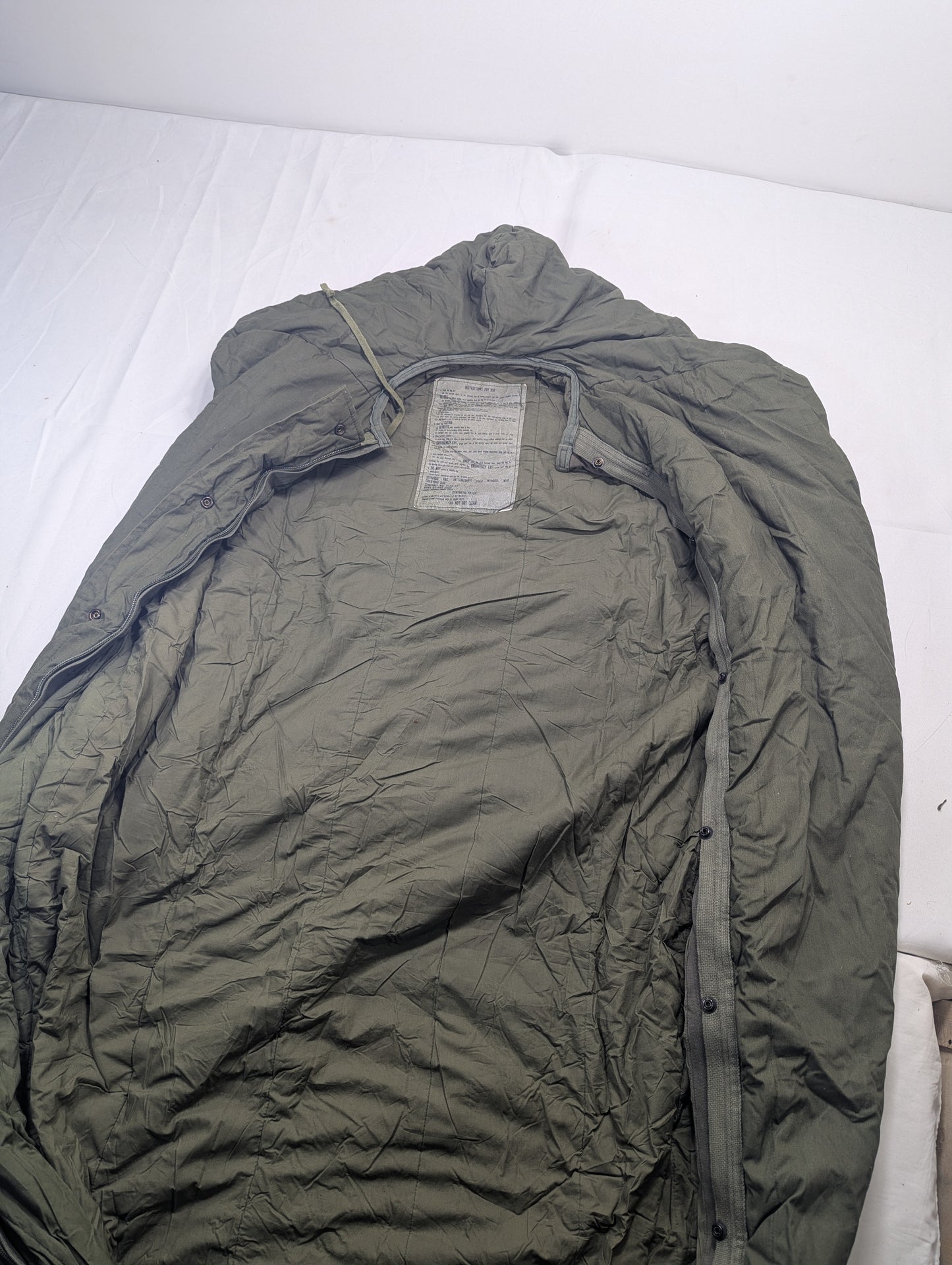 Preloved Military lot sleeping bag Sb8
