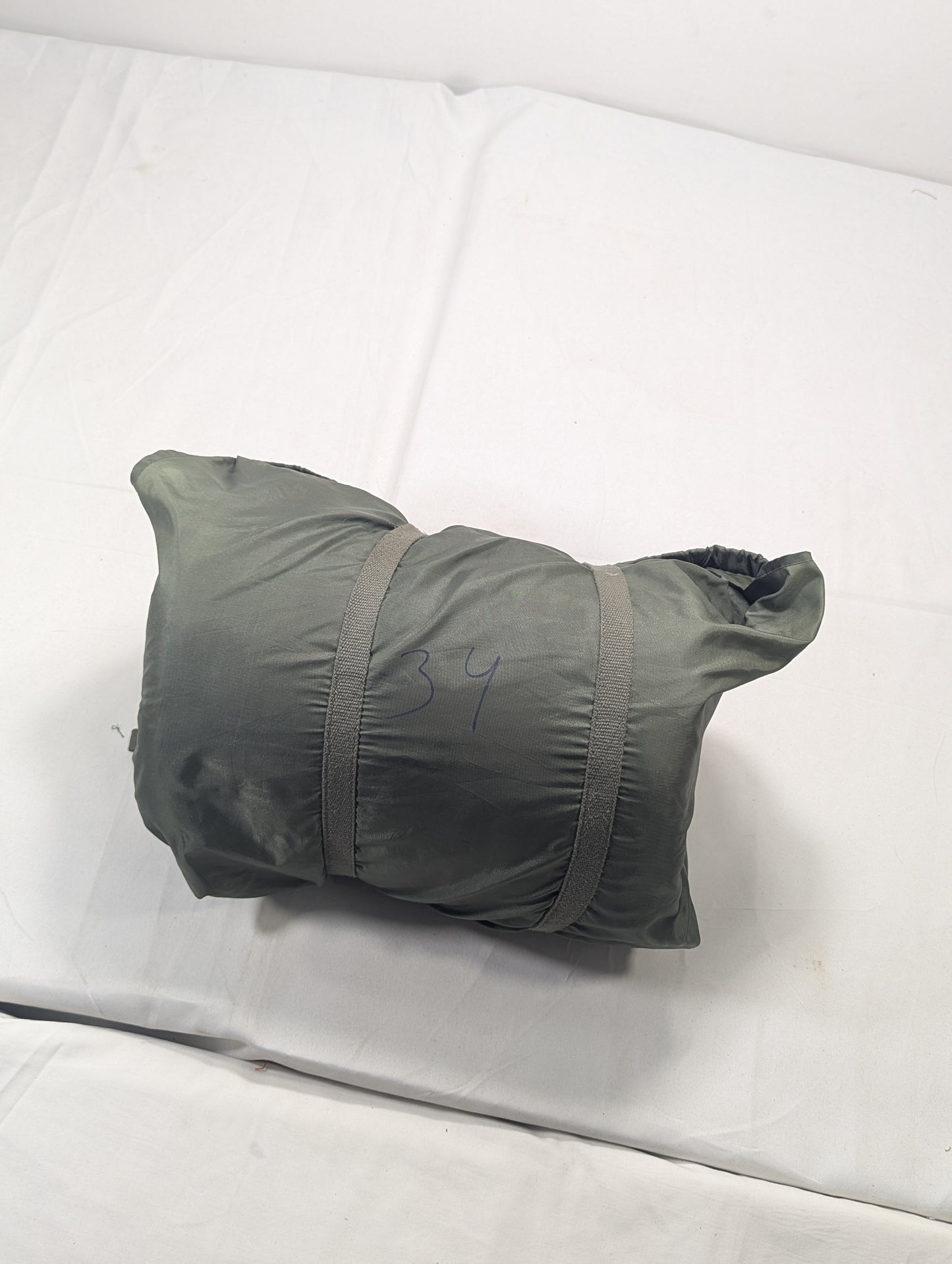 Preloved Military lot sleeping bag Sb34