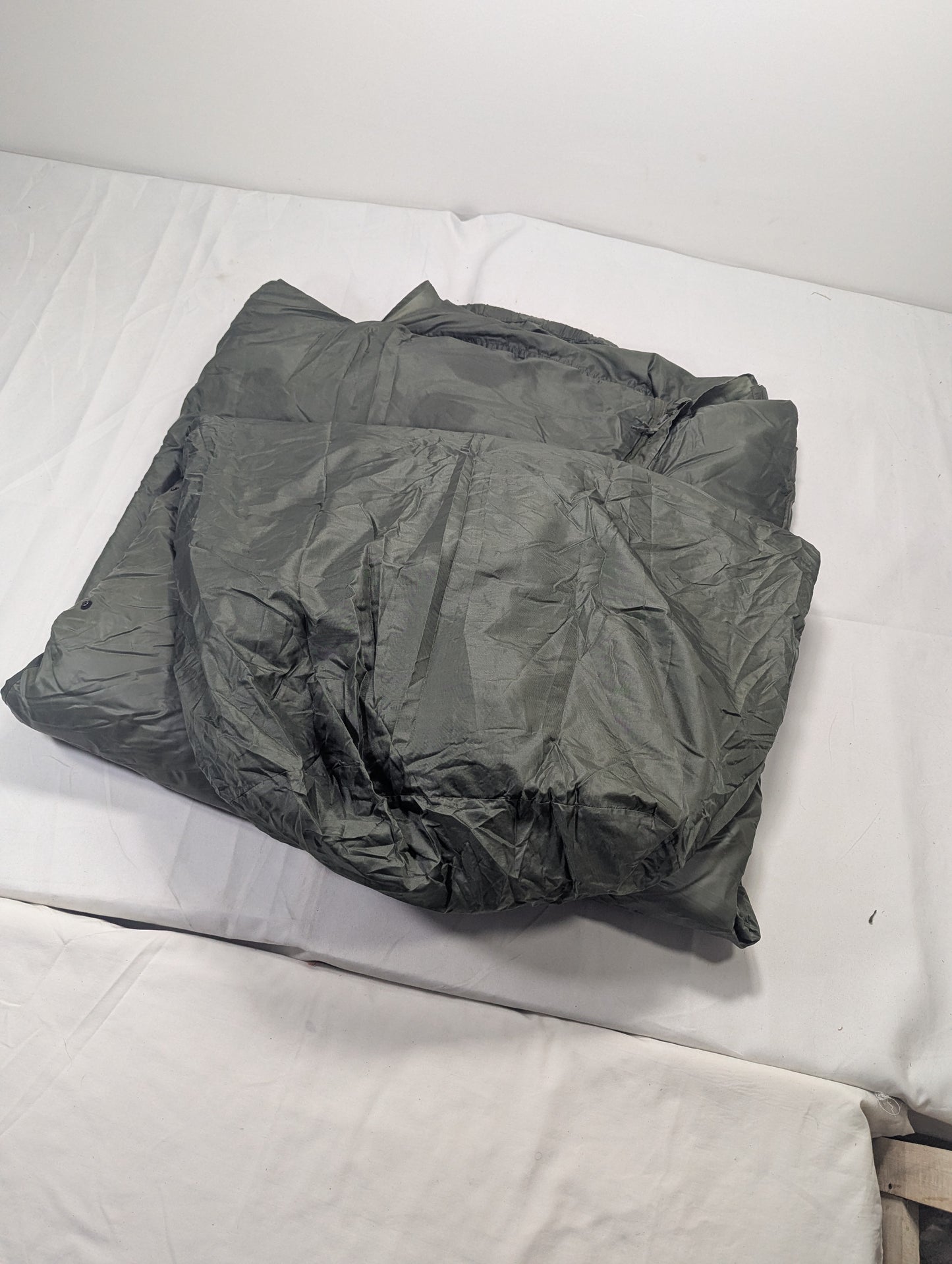 Preloved Military lot sleeping bag Sb34