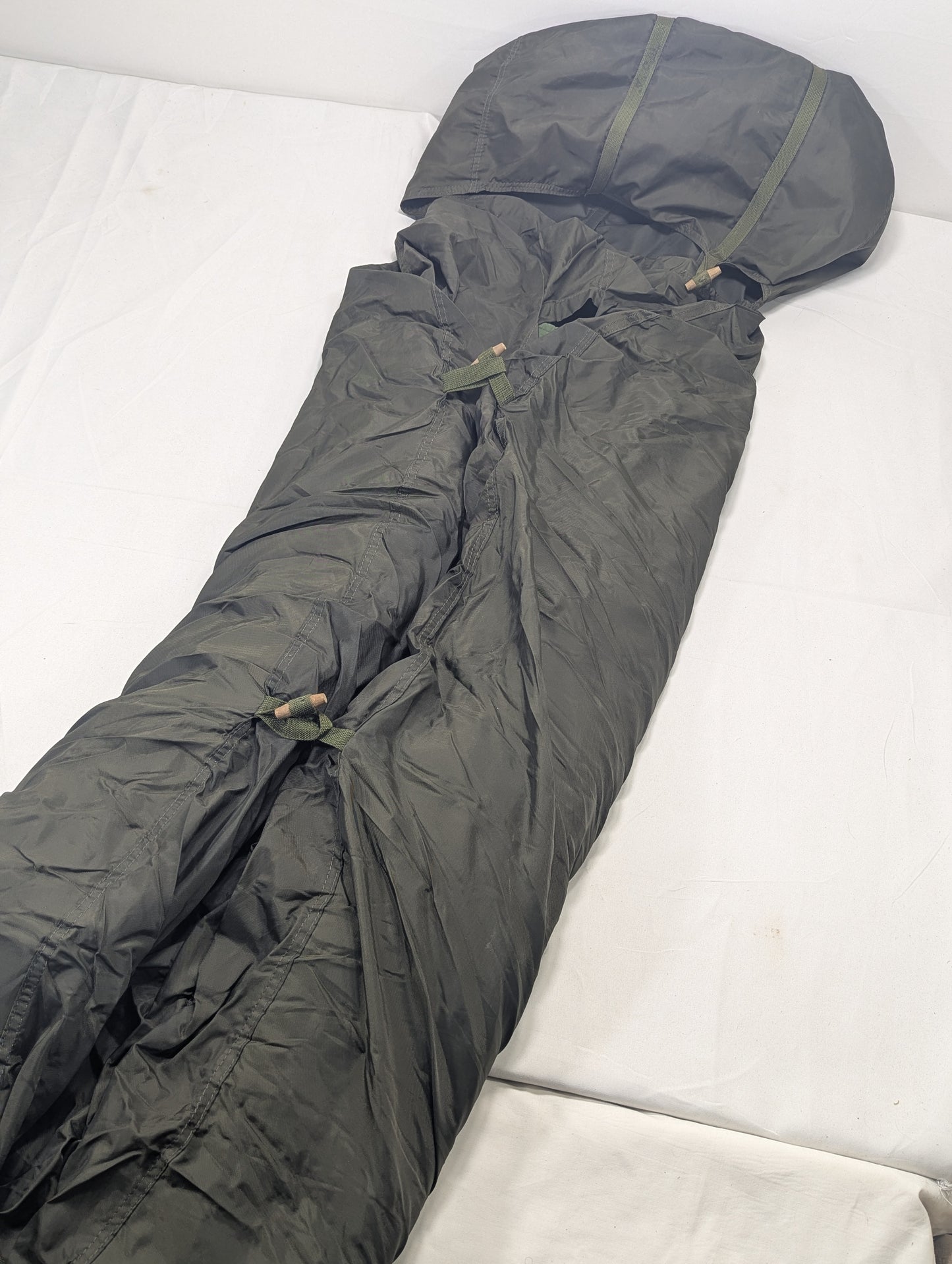 Preloved Military lot sleeping bag Sb39