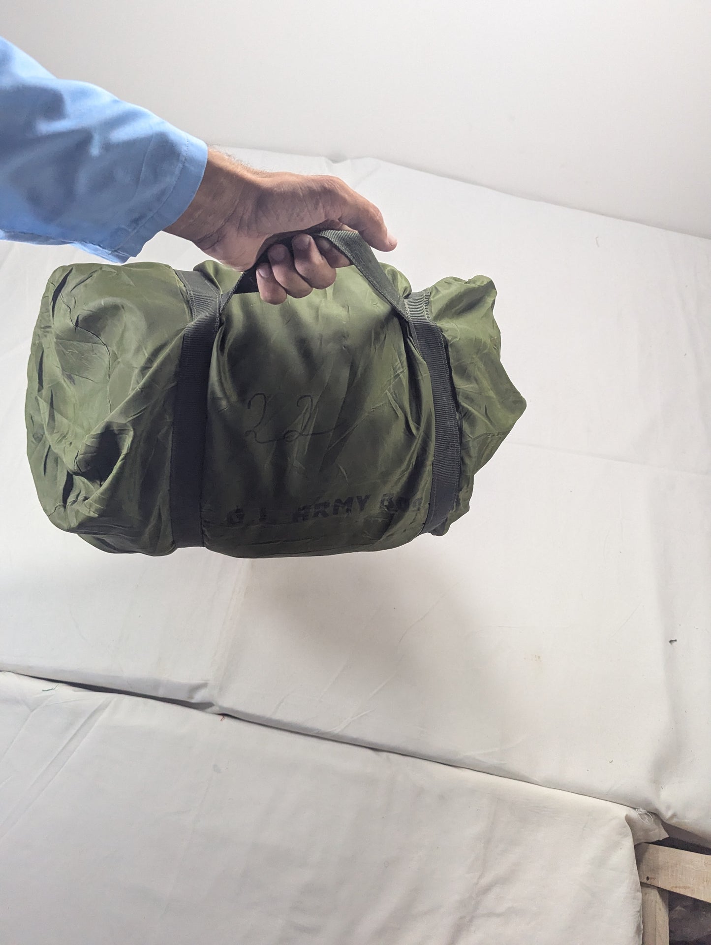 Preloved Military lot sleeping bag Sb22